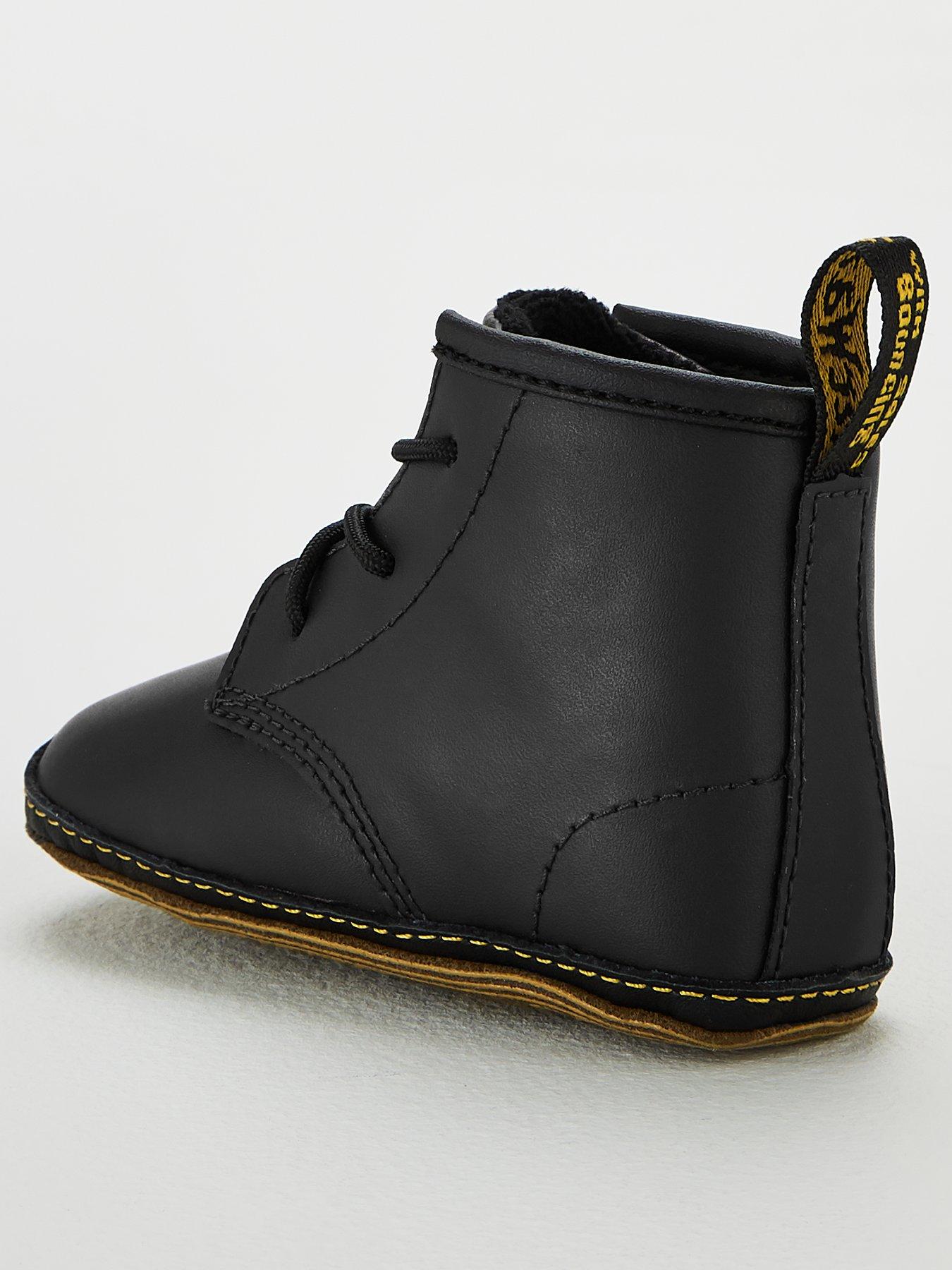 crib dr martens