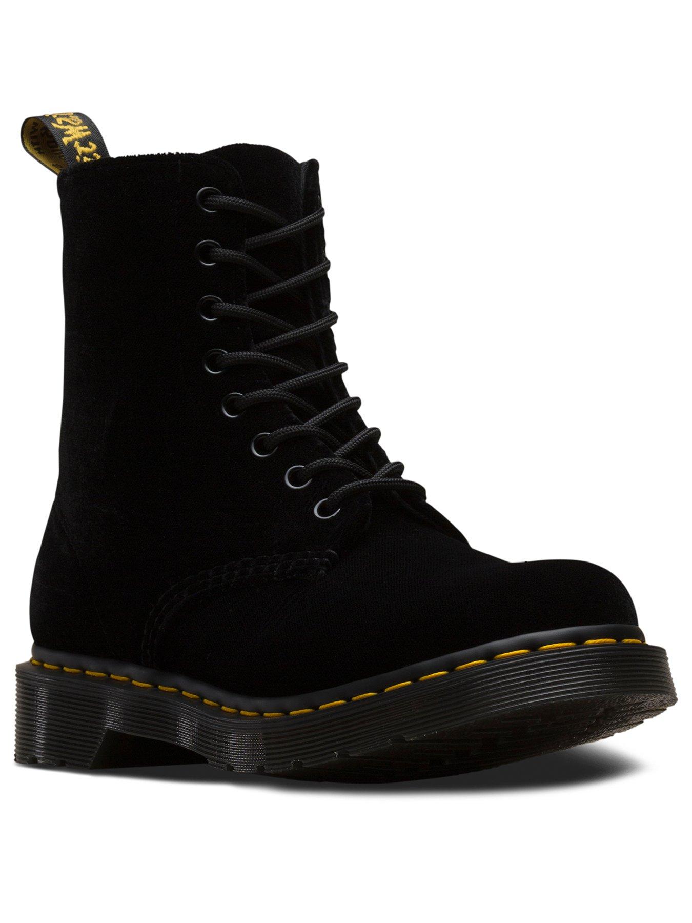 doc martens gryphon