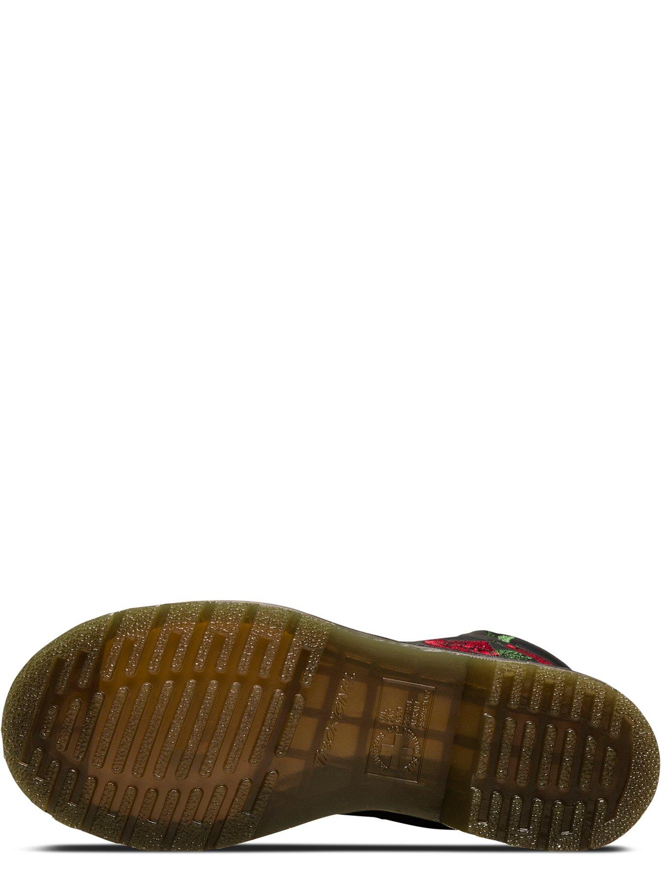 dr martens vonda chelsea boot