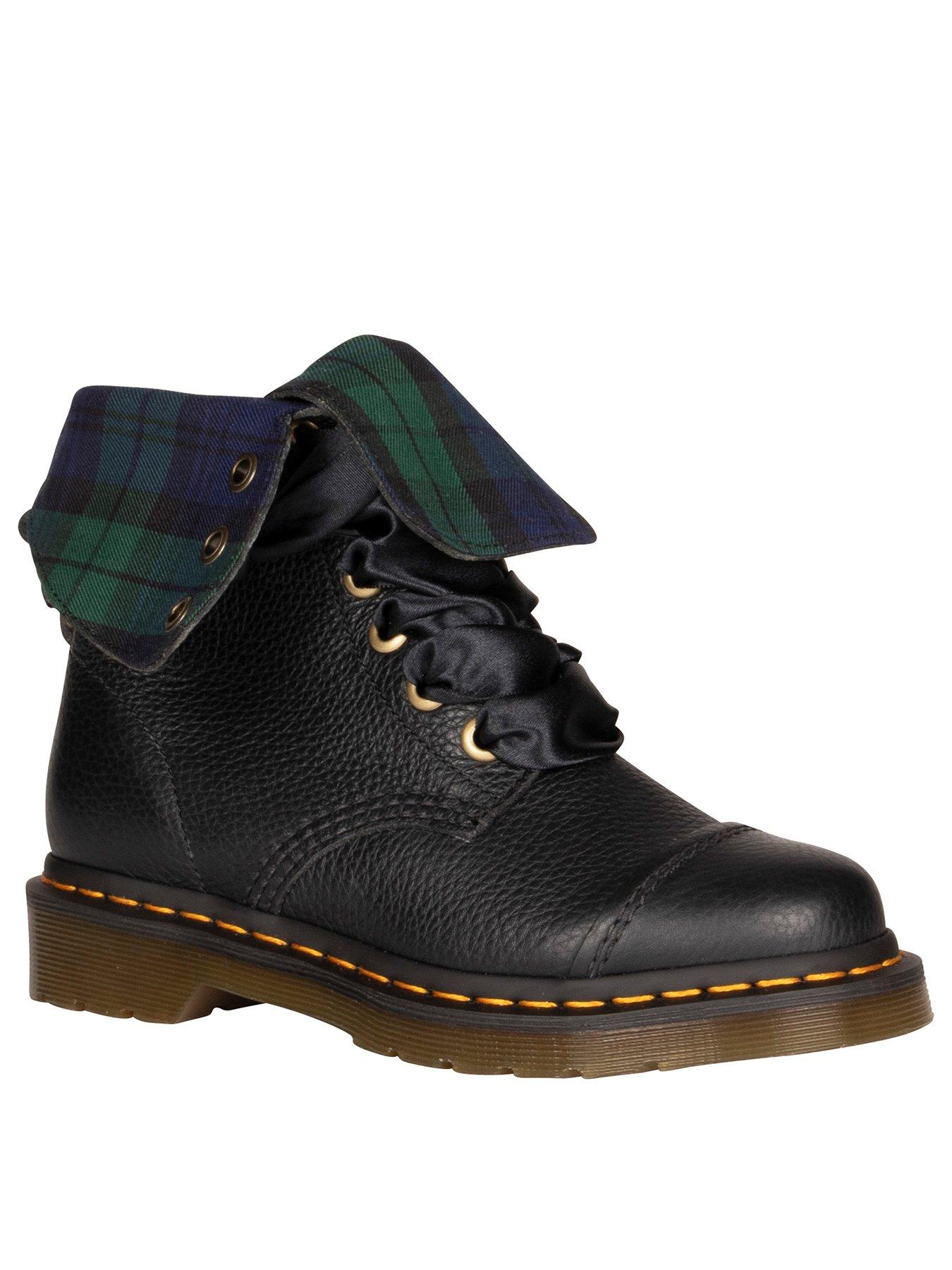 doc martens aimilita