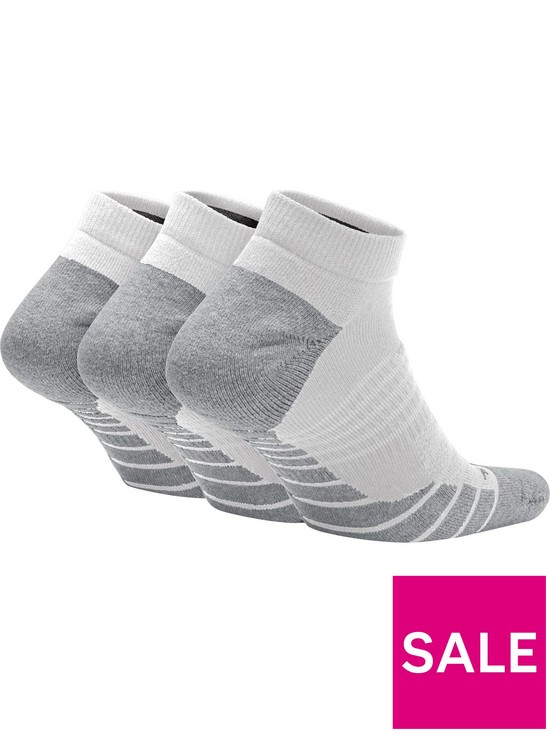 back image of nike-everyday-max-cushion-no-show-socks-3-pack-whitegrey