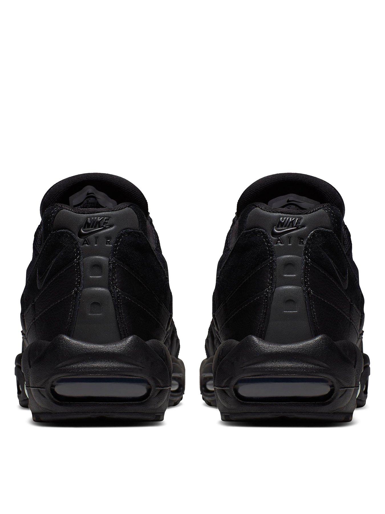 full black 95s