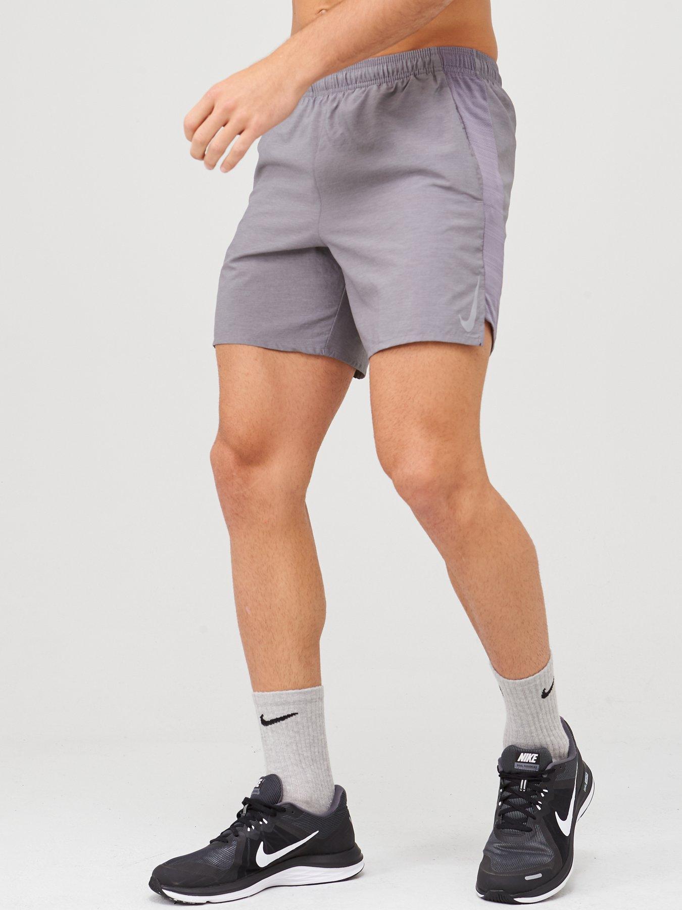 nike running challenger 7 inch shorts