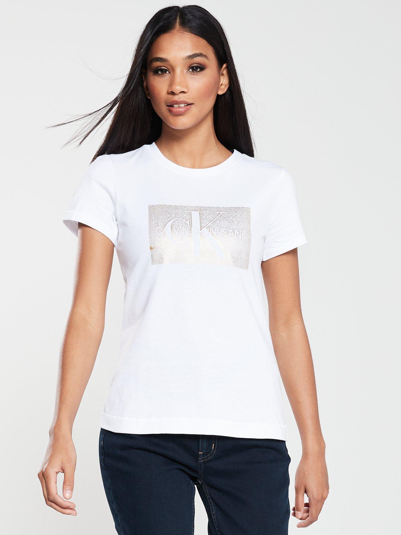 Calvin Klein Jeans Distressed Monogram Short Sleeve T-Shirt review