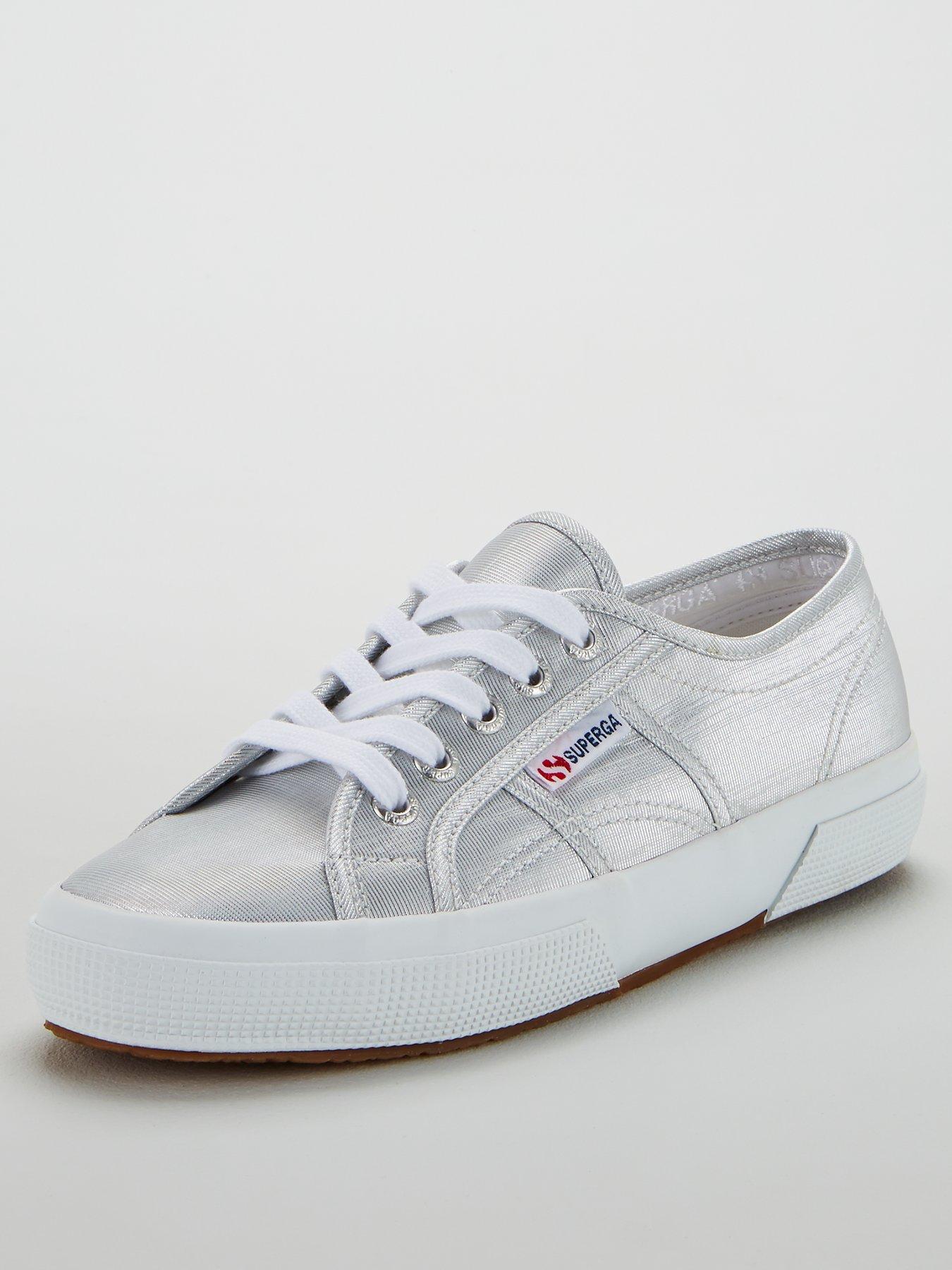 very superga