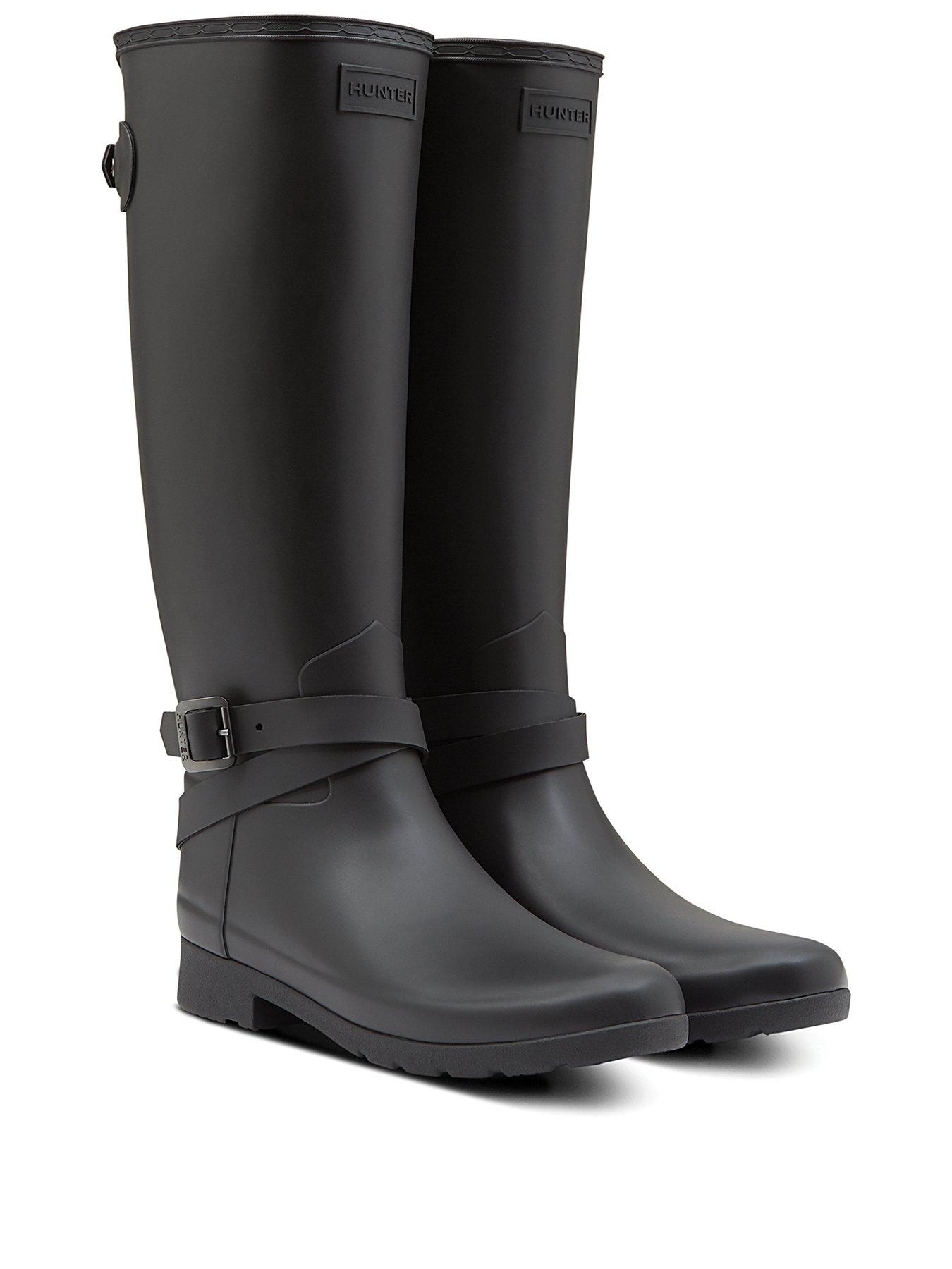 black ankle hunter wellies
