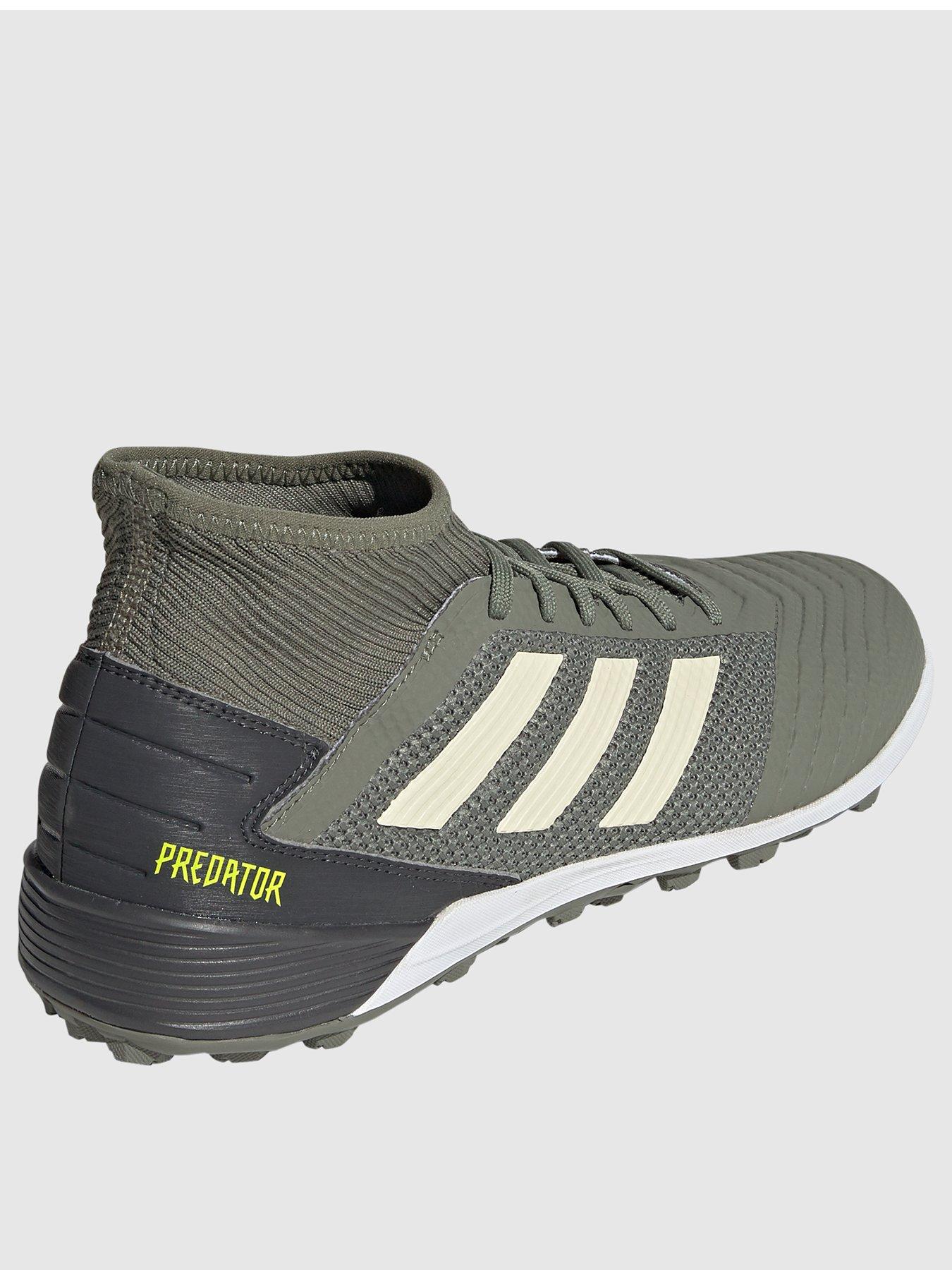 predator 19.3 mens astro turf trainers