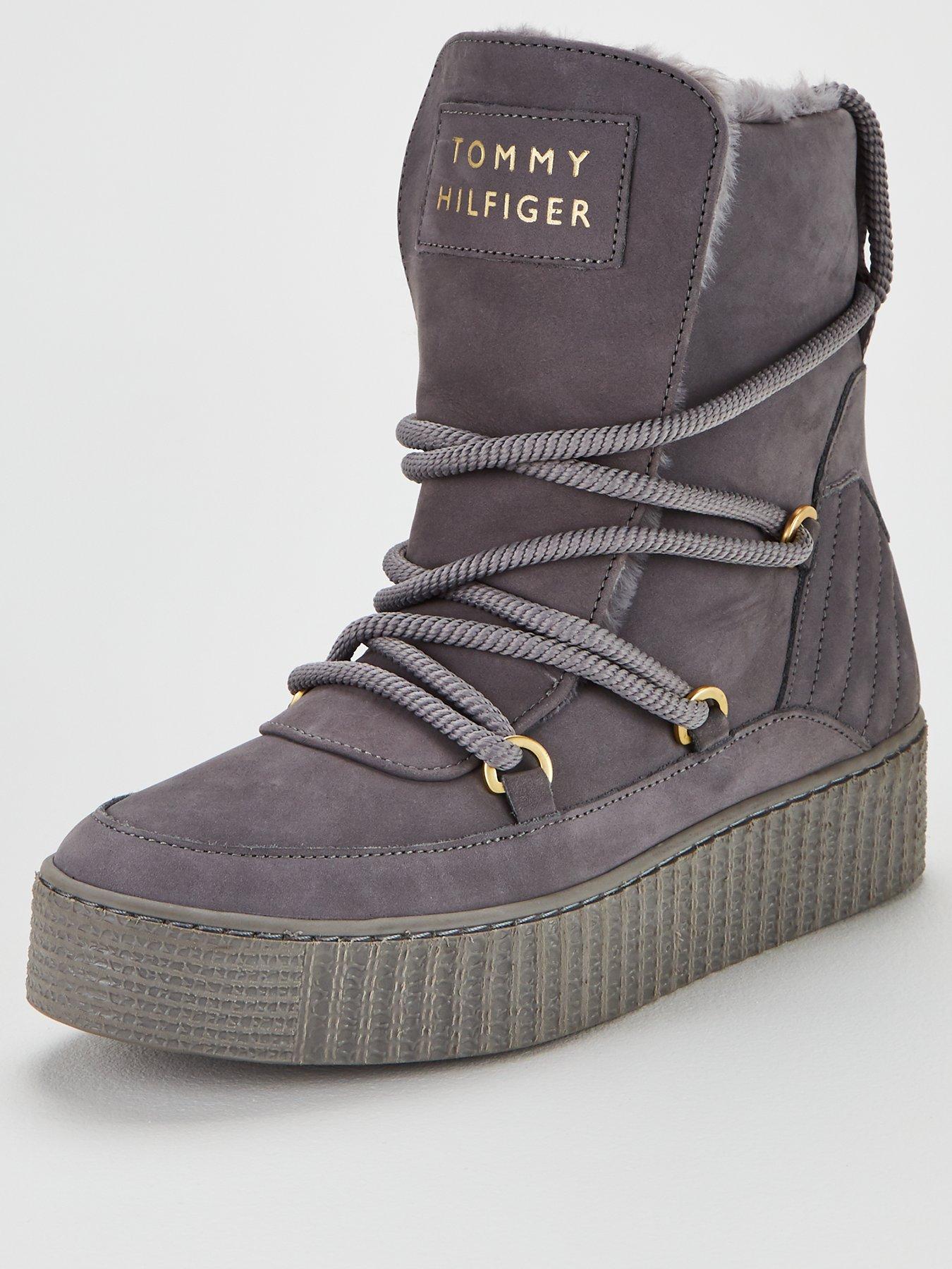 tommy hilfiger cosy bootie beige