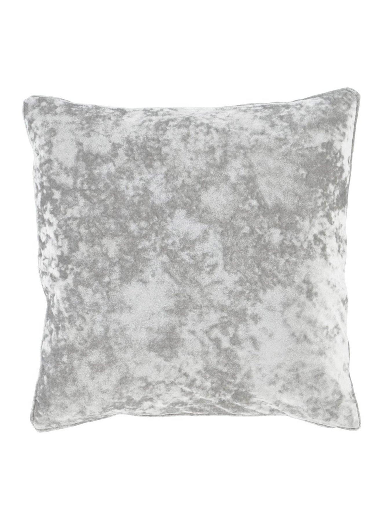 Catherine Lansfield Crushed Velvet Cushion