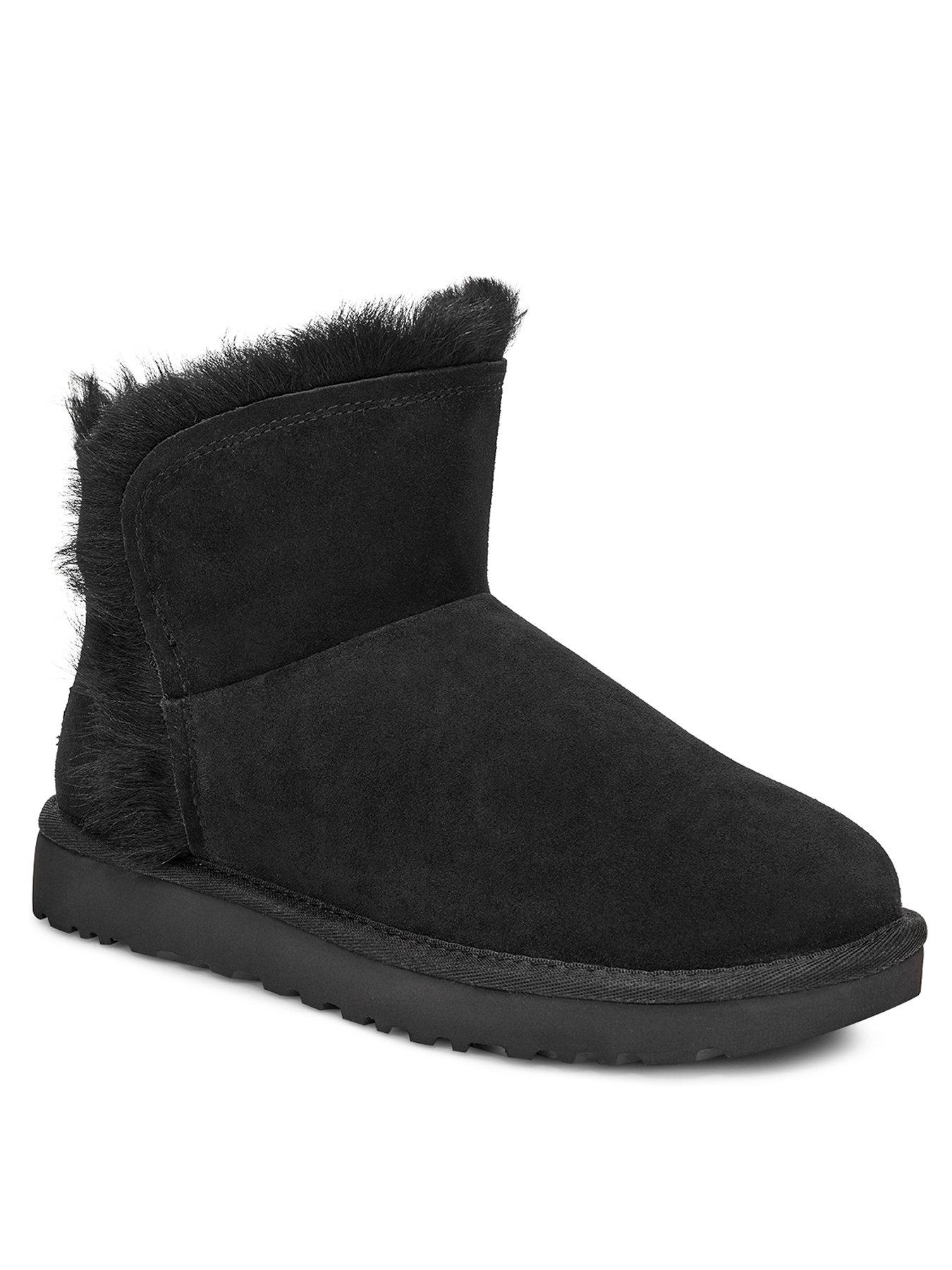 black low ugg boots
