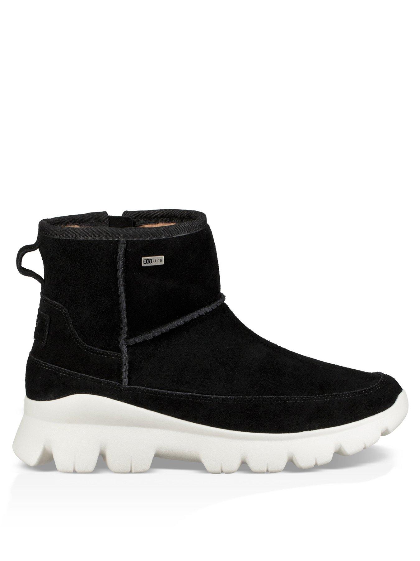 ugg palomar boots