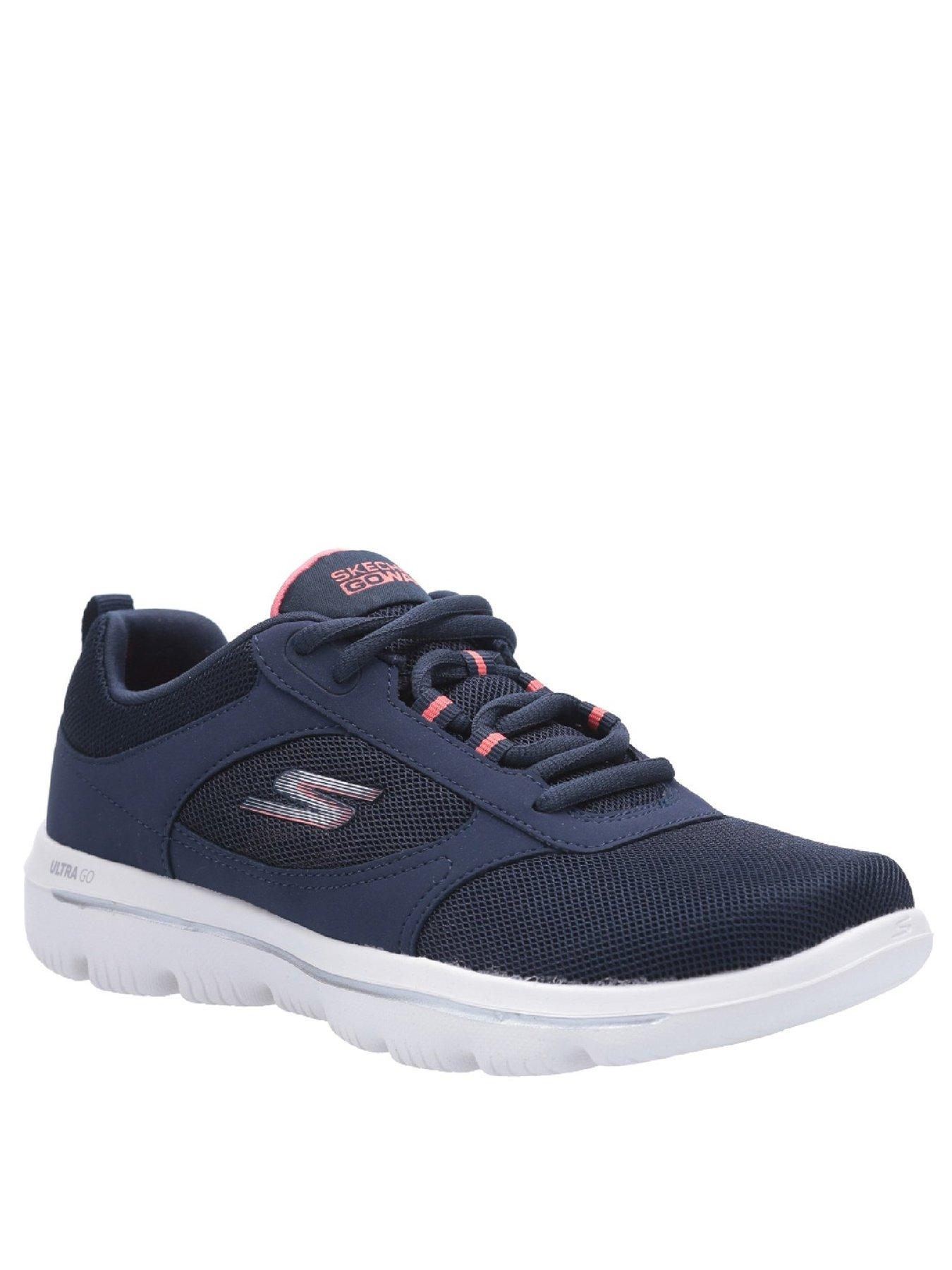 15734 skechers