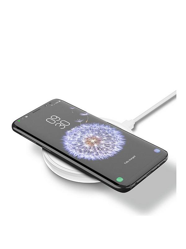 BOOST?UP¿ Bold 10W Wireless Charging Pad White BOOST?UP¿ Bold 10W Wireless Charging Pad White