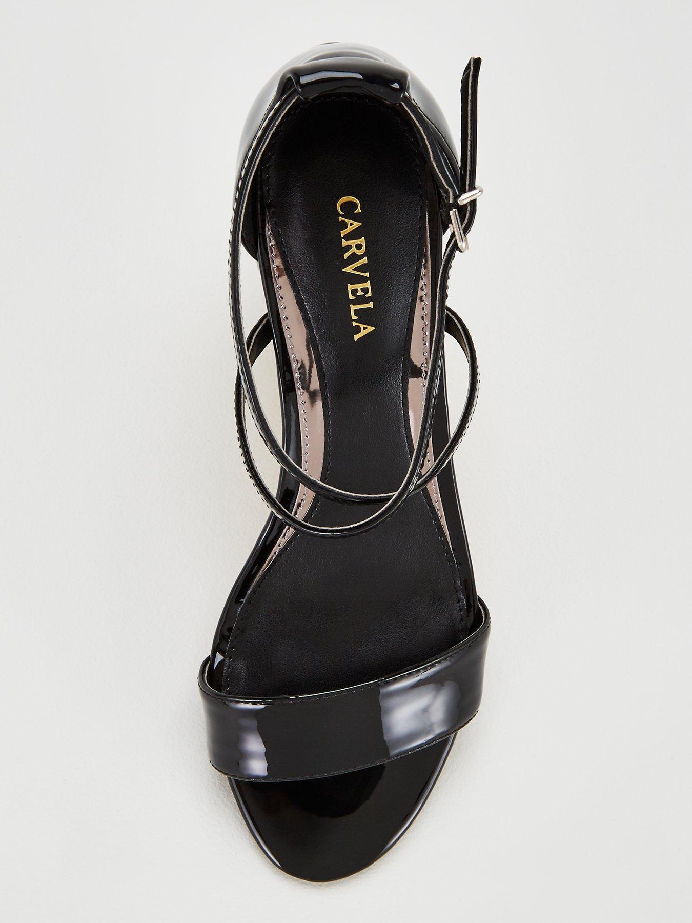 carvela libra