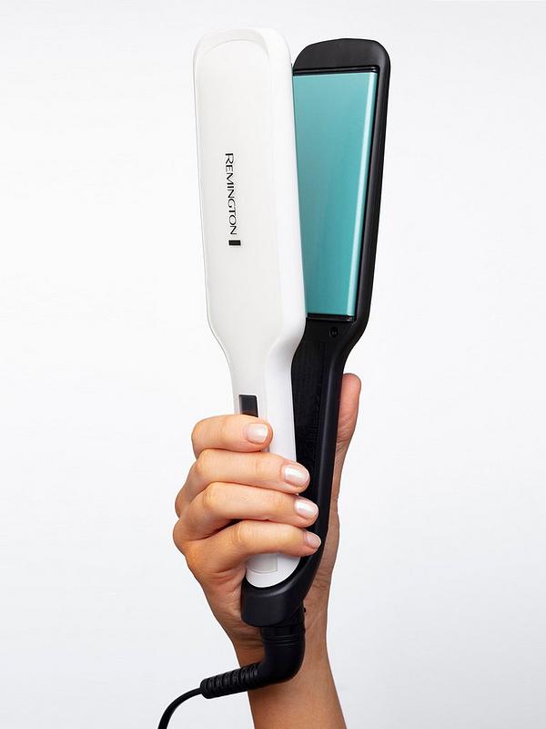 Image 4 of 5 of Remington Shine Therapy Wide Plate Straightener - S8550