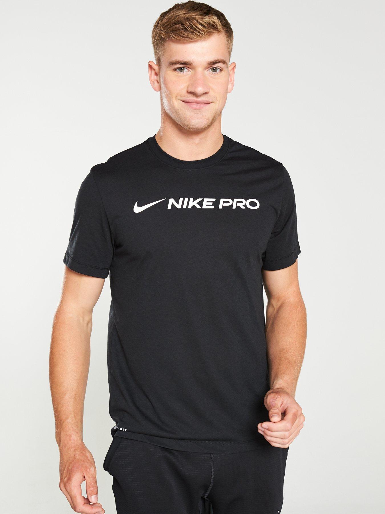 Nike Training - Pro - T-shirt met logo in zwart Zwart