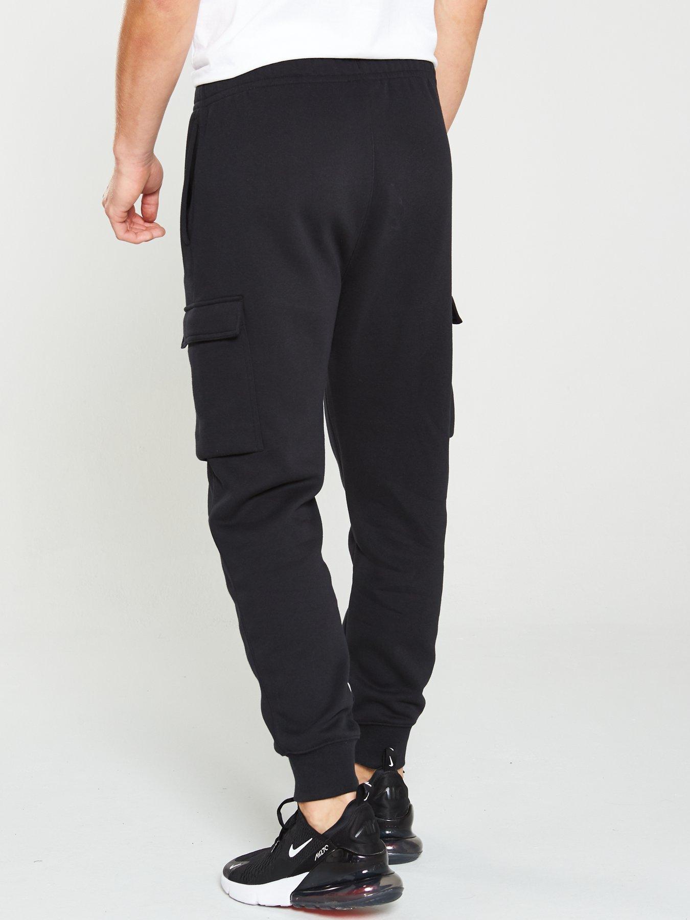 Nike club cuffed cargo best sale joggers black