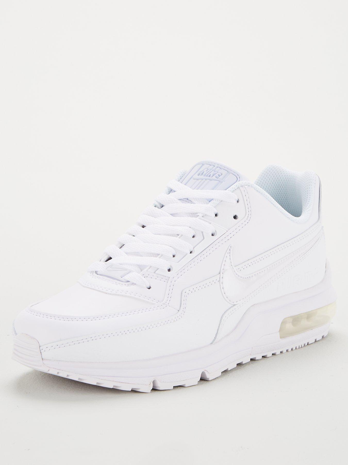 all white nike trainers mens
