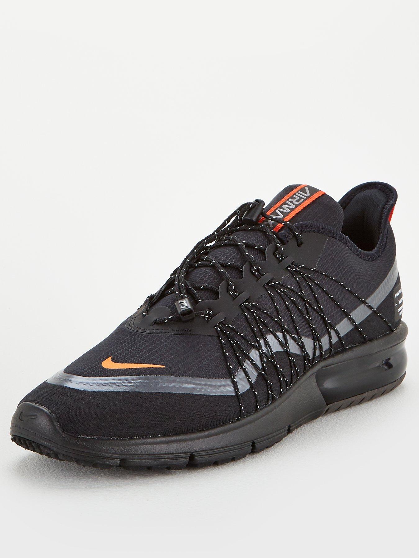 black nike air max size 4