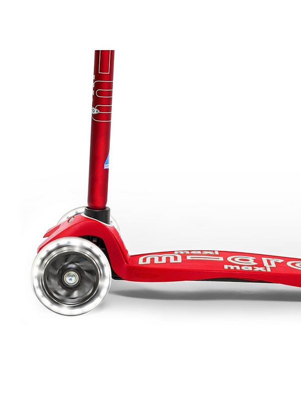 Image 5 of 6 of Micro Scooter Maxi Deluxe LED Red Scooter