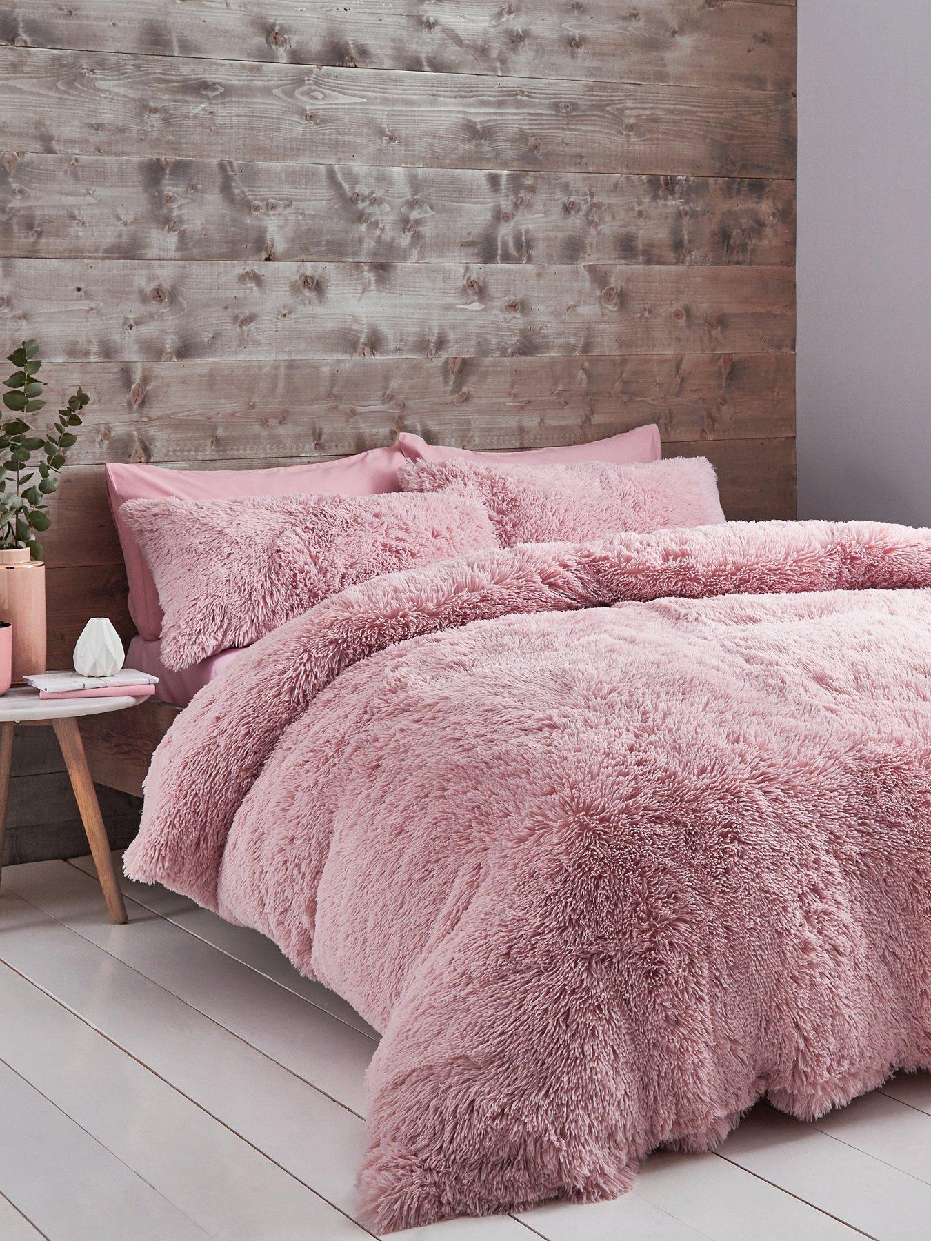 undefined Cuddly Faux Fur Duvet Cover Set - Pink