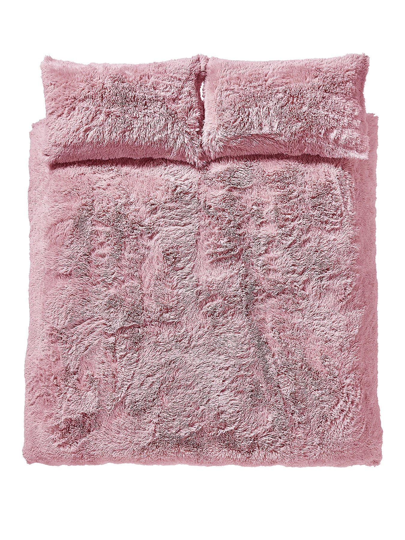 Image 2 of 6 of Catherine Lansfield Cuddly Faux Fur Duvet Cover Set - Pink