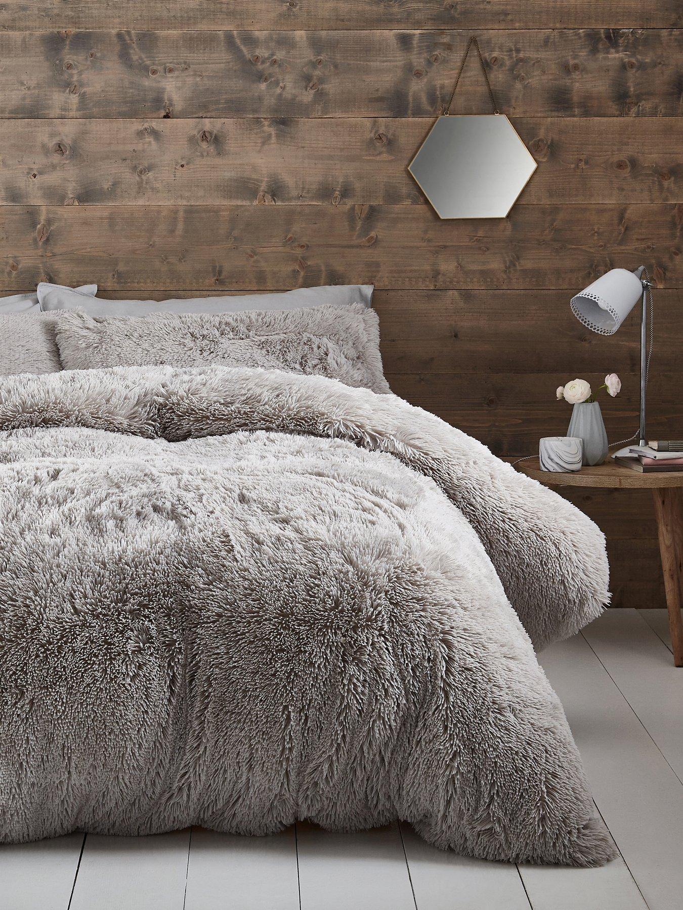 Catherine Lansfield Cuddly Faux Fur Duvet Cover Set - Silver | very.co.uk