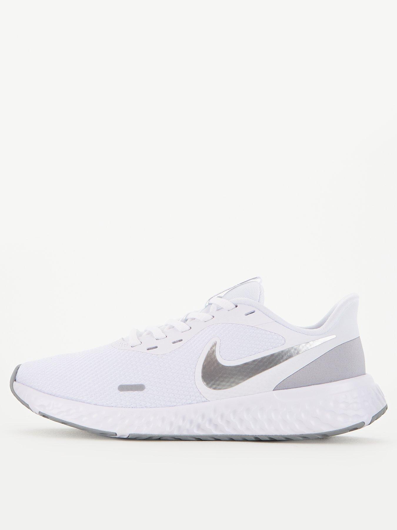 sports direct nike revolution 5 womens