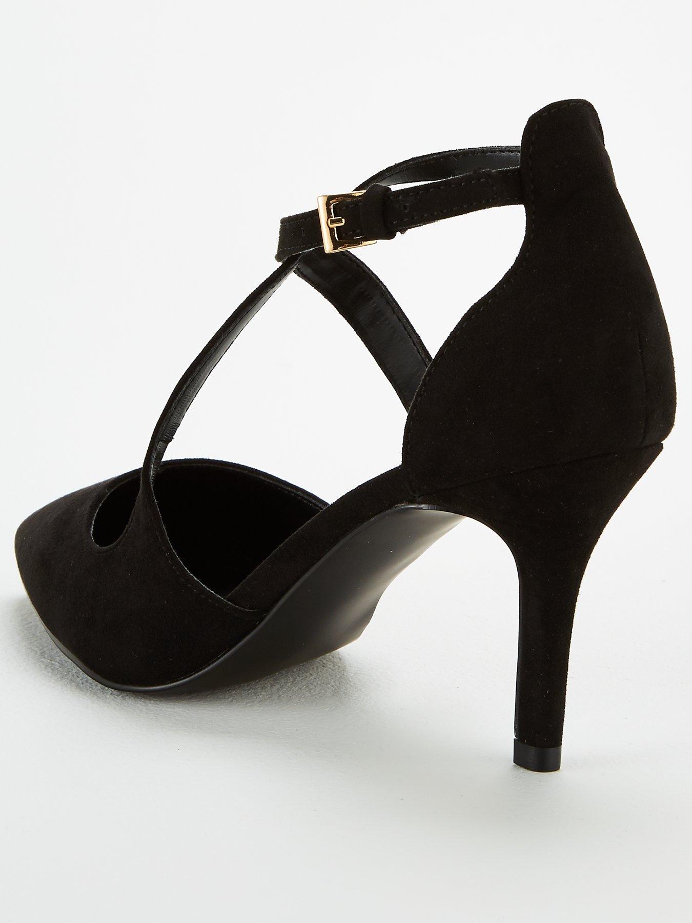 Wide fit court outlet heels