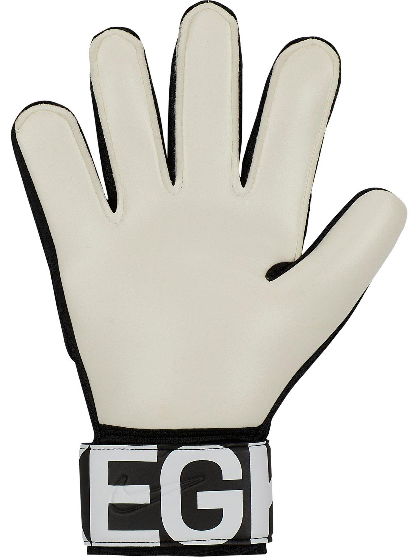 goalkeeper gloves academy