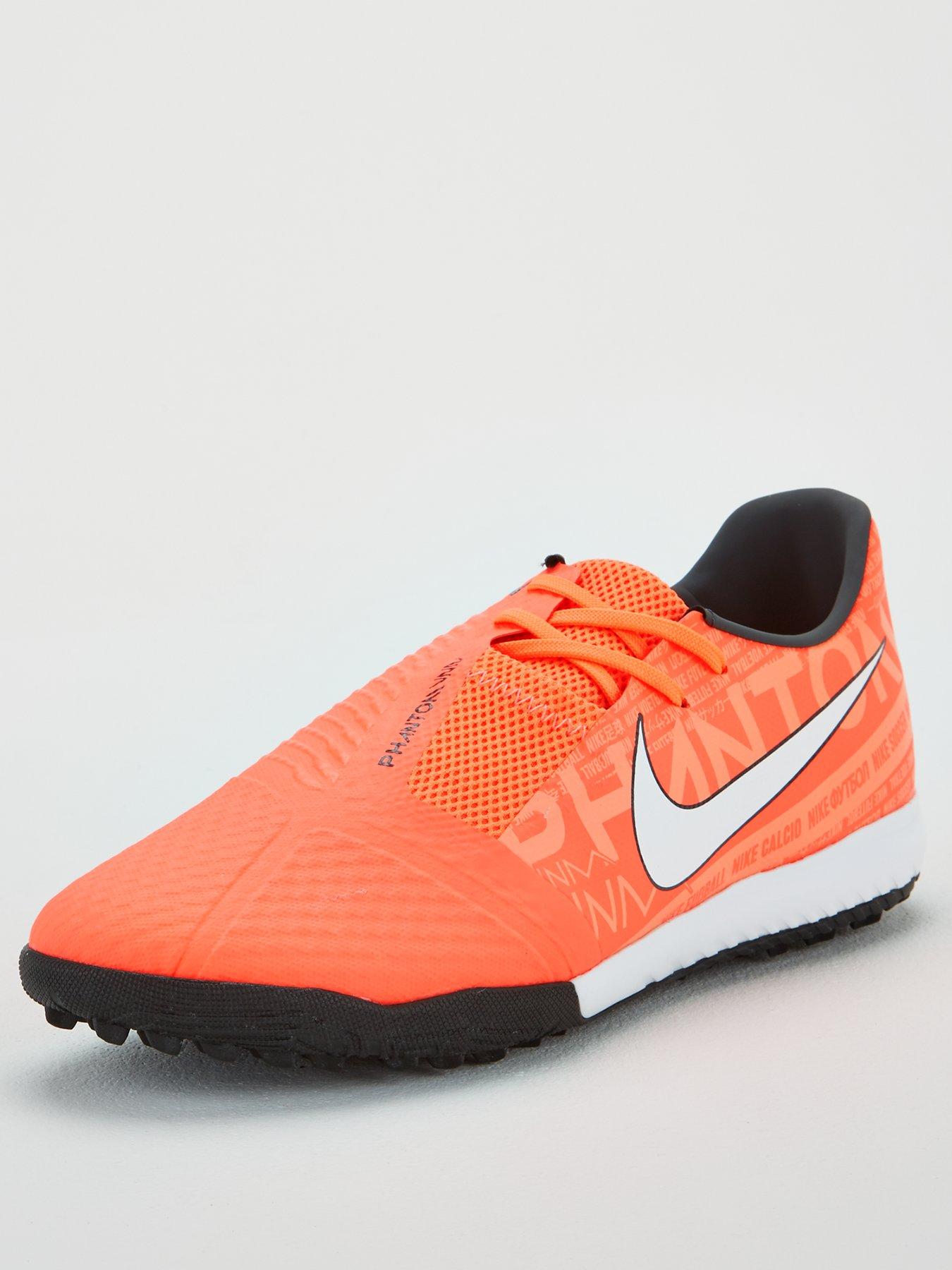 New! Soccer Cleats Nike Phantom Vision Elite DF FG Racer .