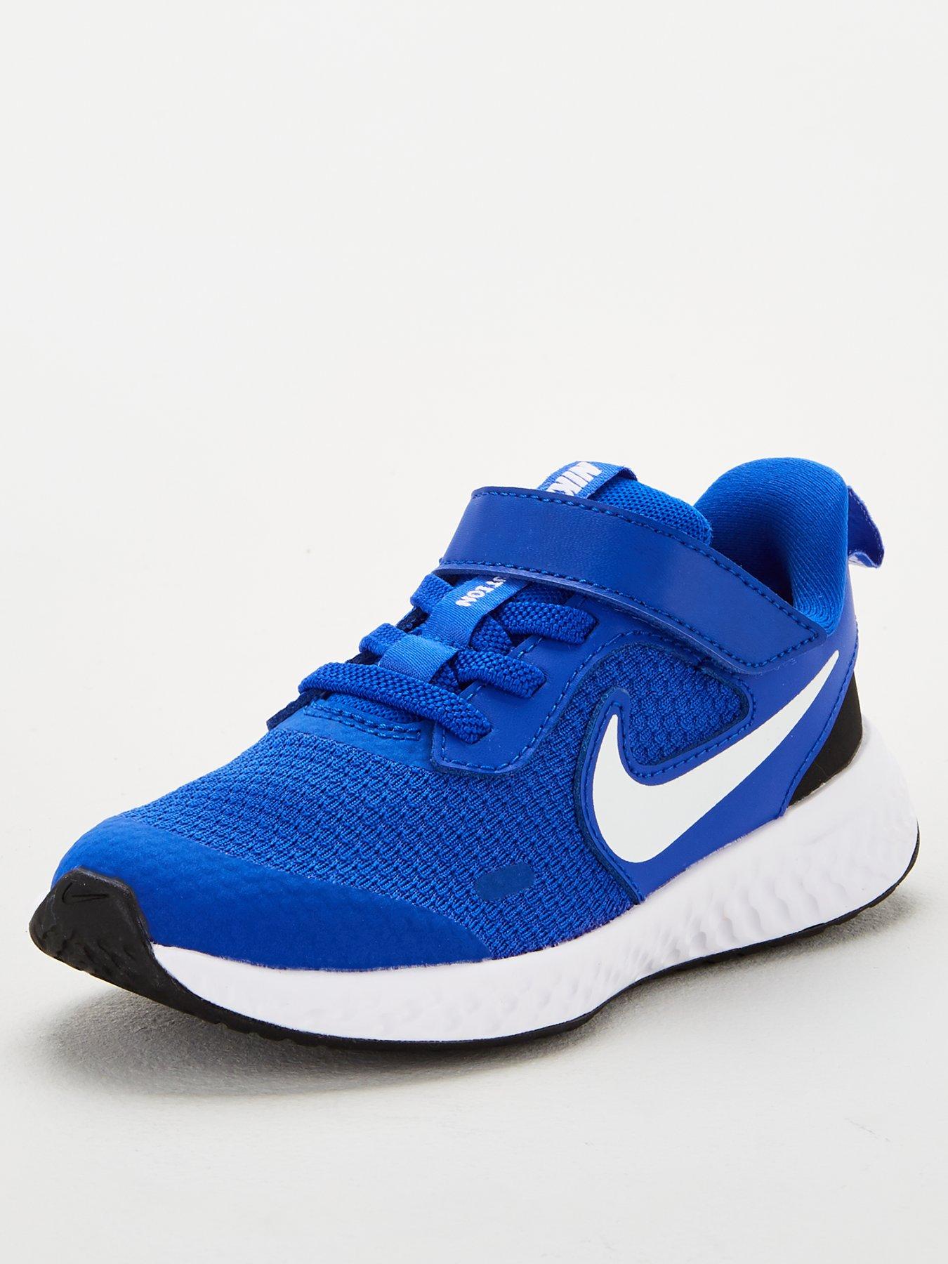 childrens nike trainers size 2