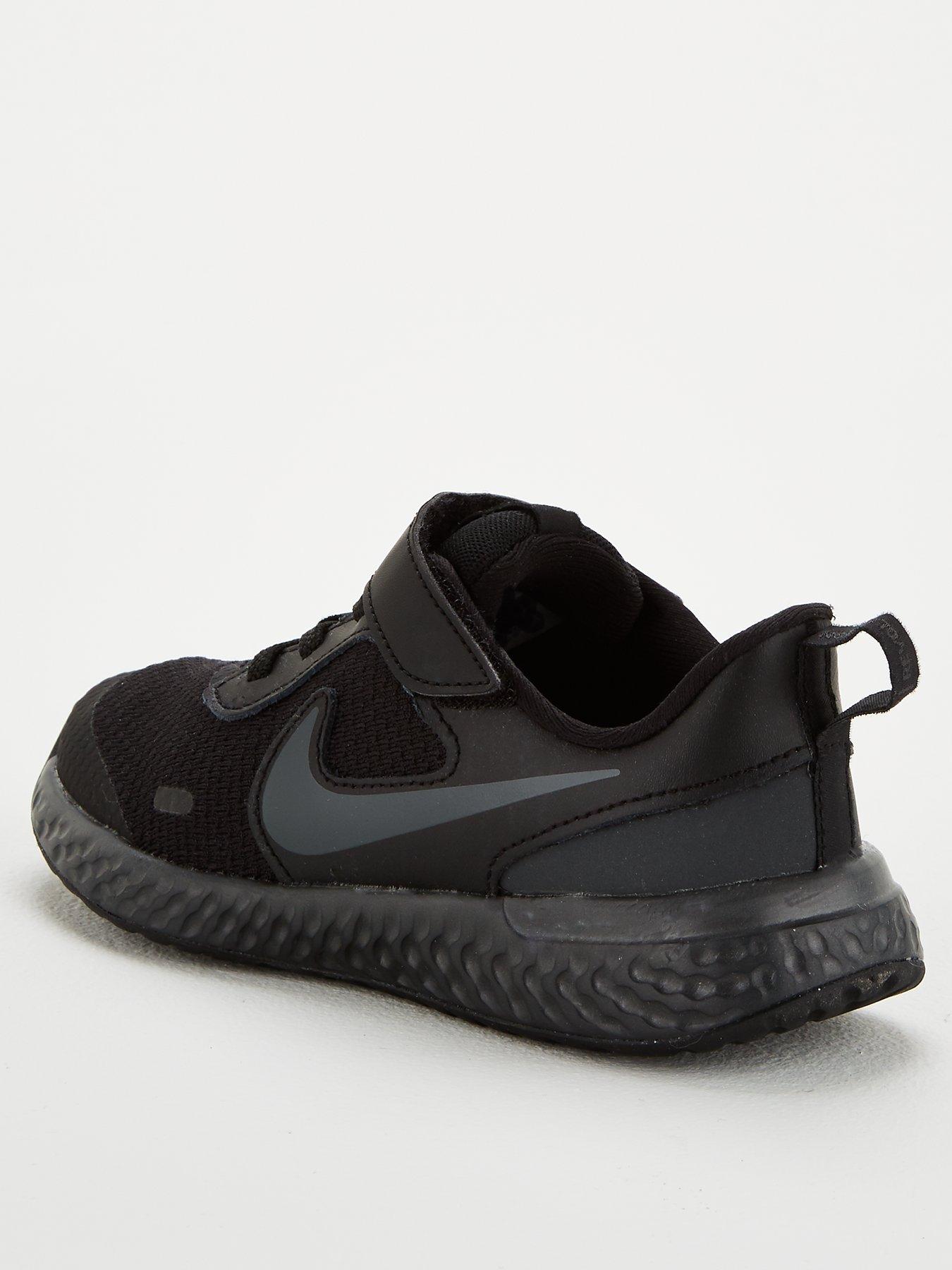 revolution 5 junior trainers