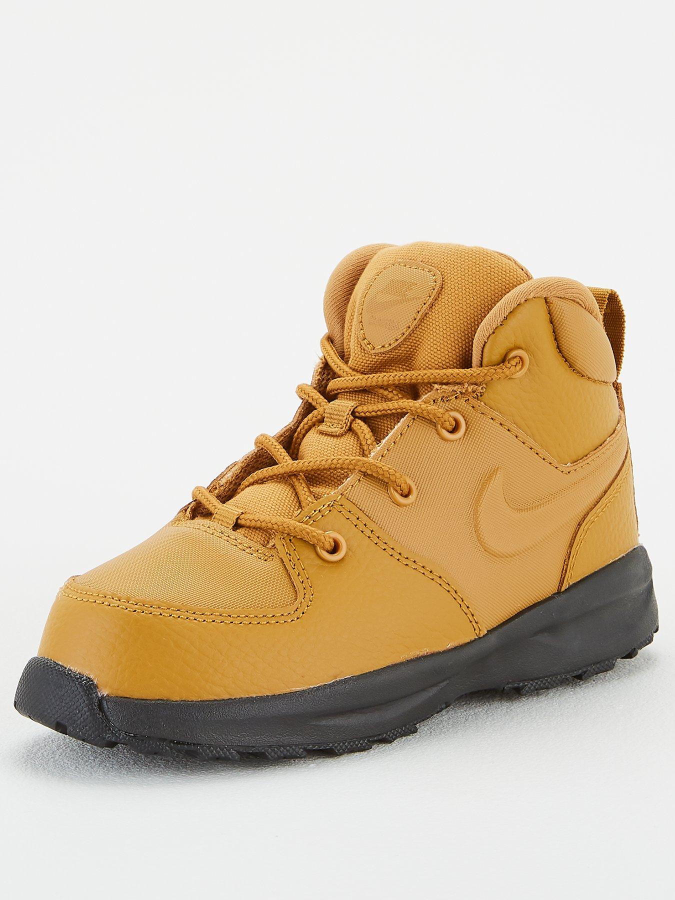nike manoa boots uk