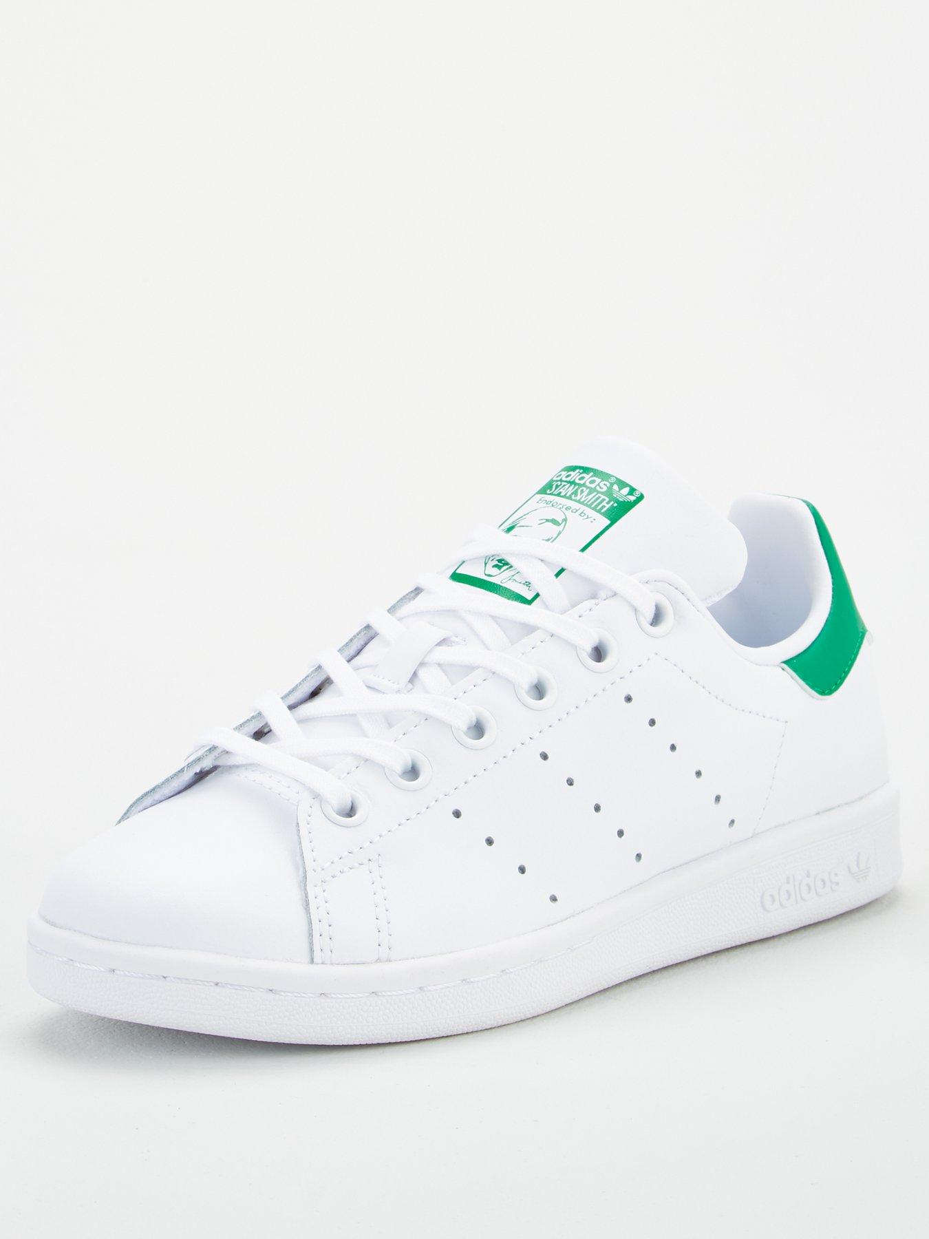 stan smith junior