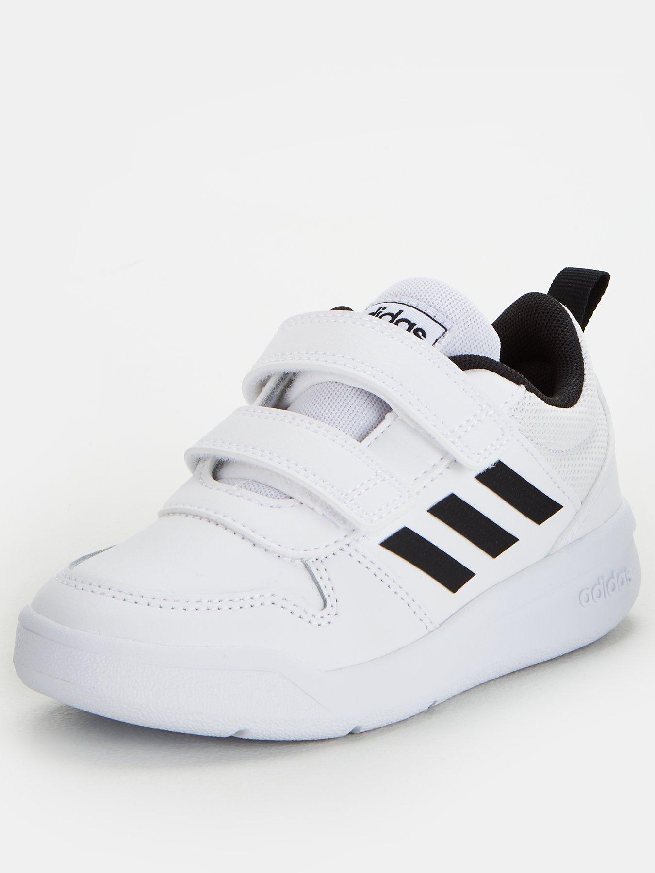 black adidas childrens trainers