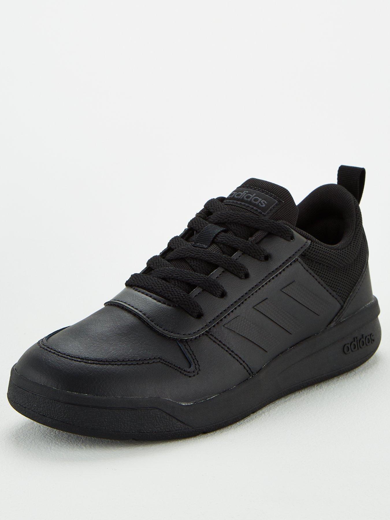 running shoes clearance womens