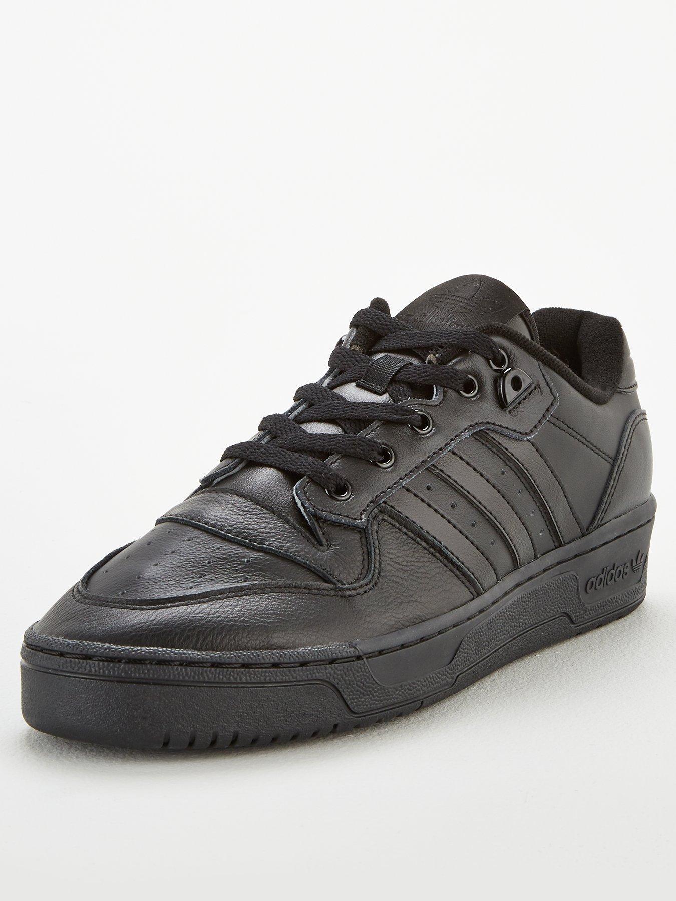 rivalry low trainers