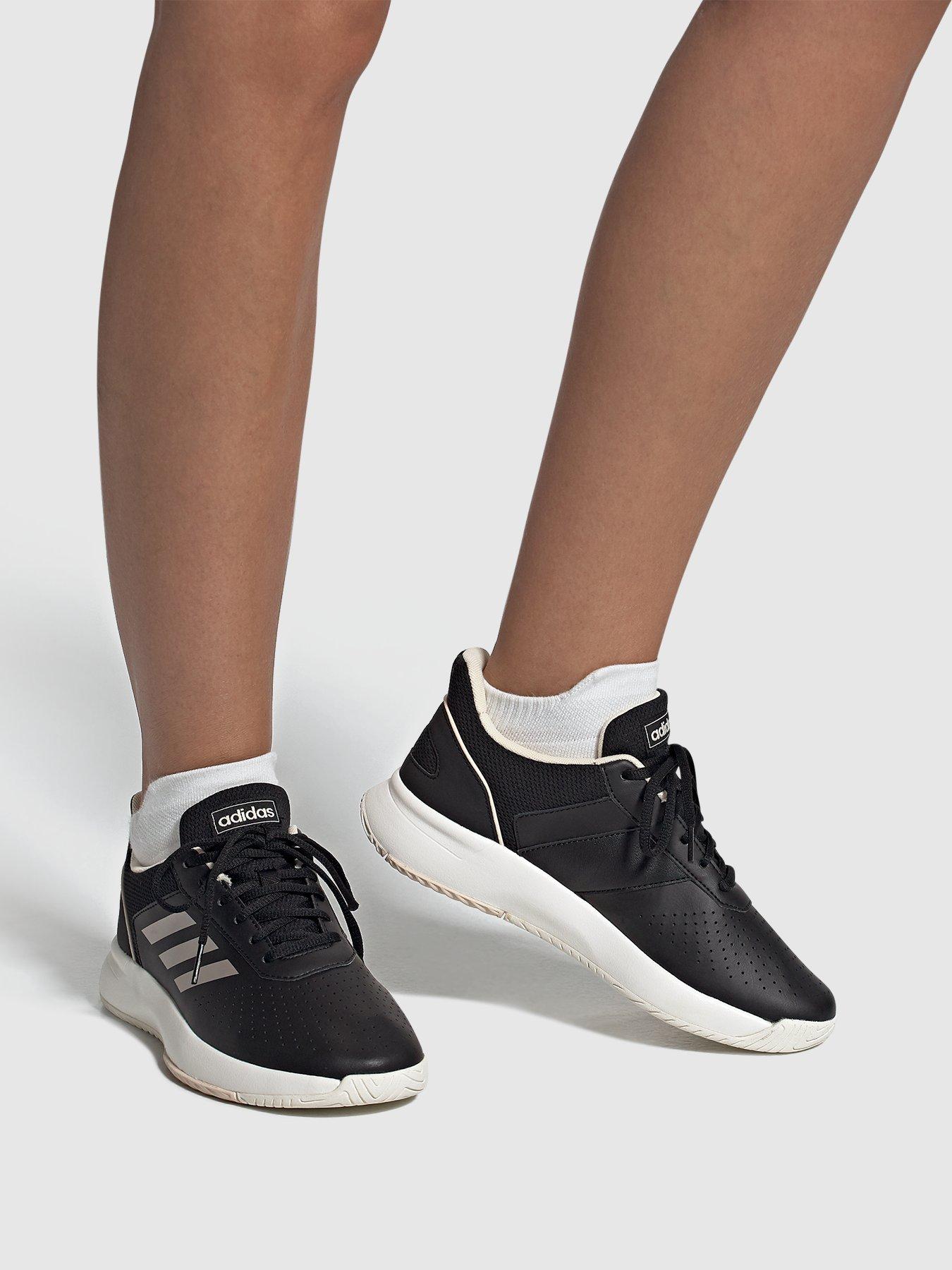 addidas courtsmash