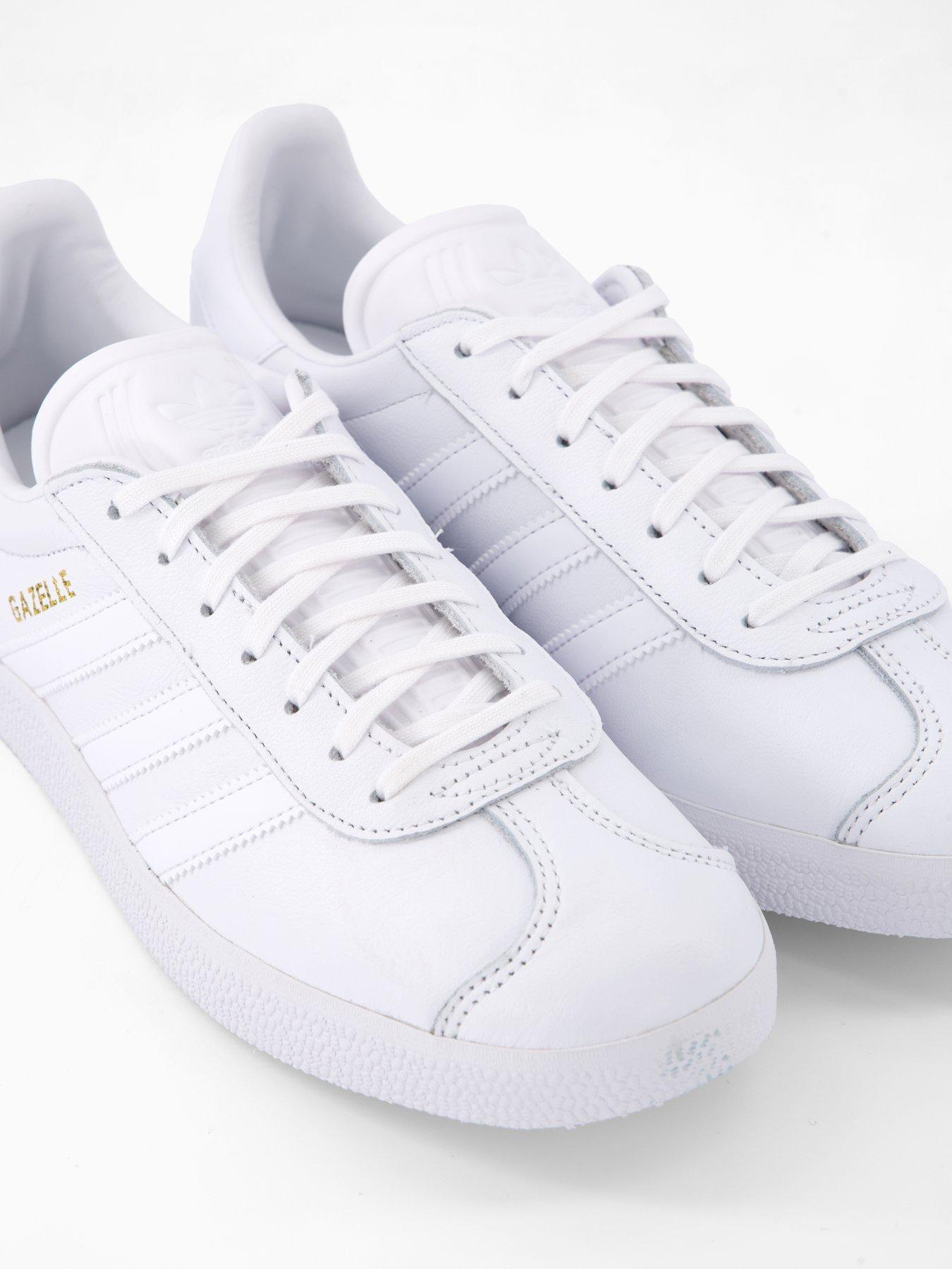 Image 6 of 7 of adidas Originals Gazelle - White/Gold