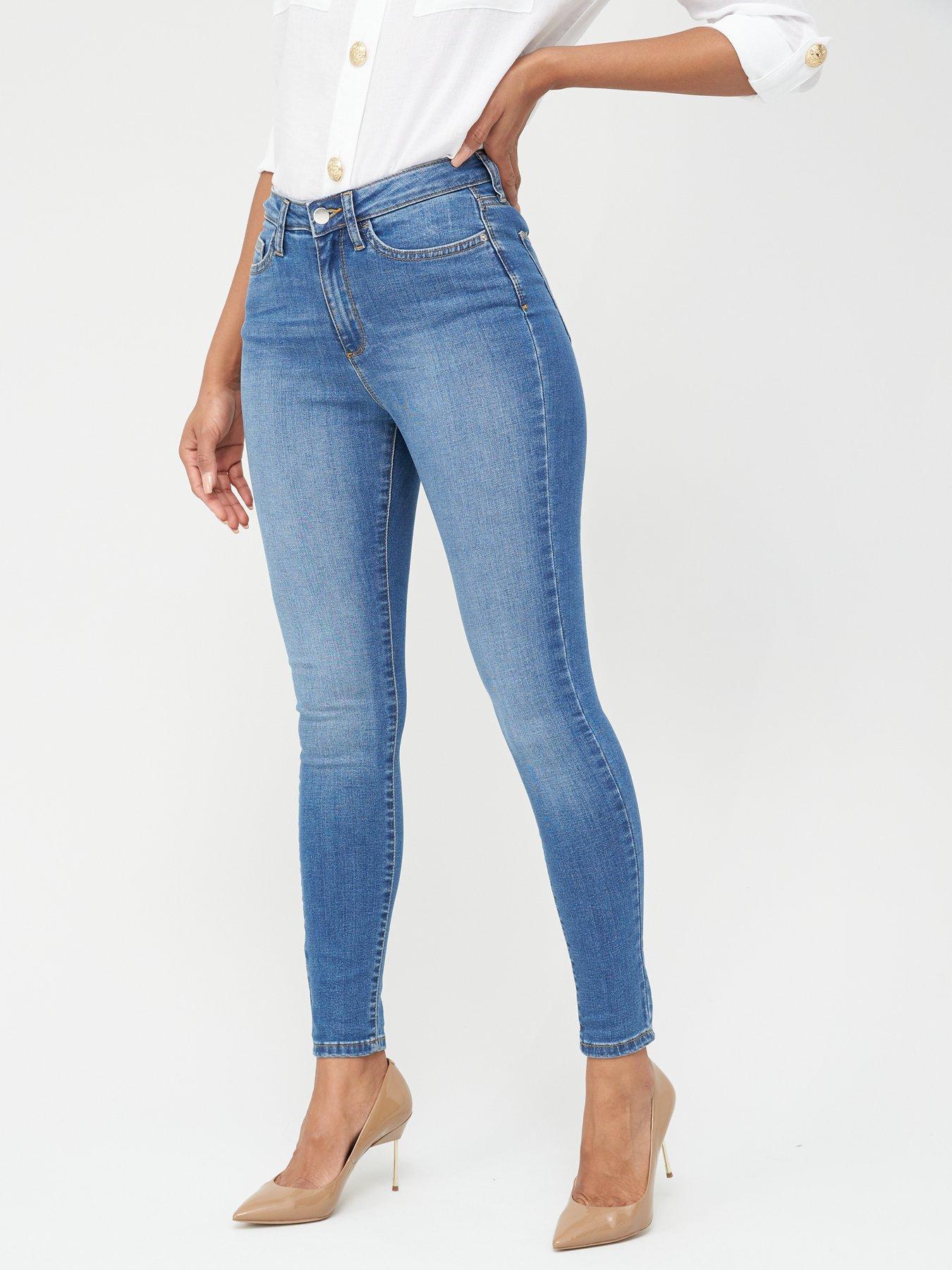 short skinny jeans