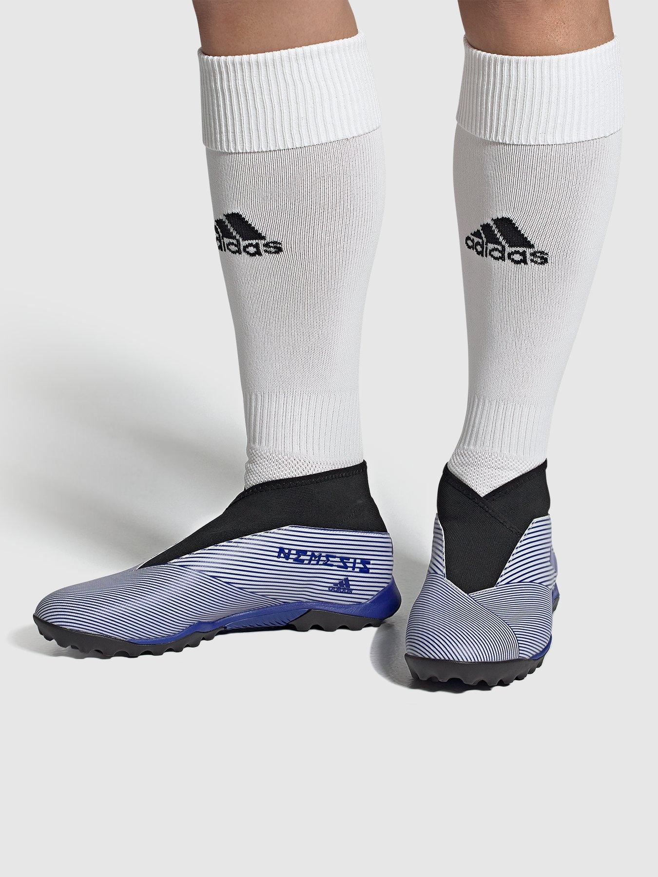 nemeziz laceless astro