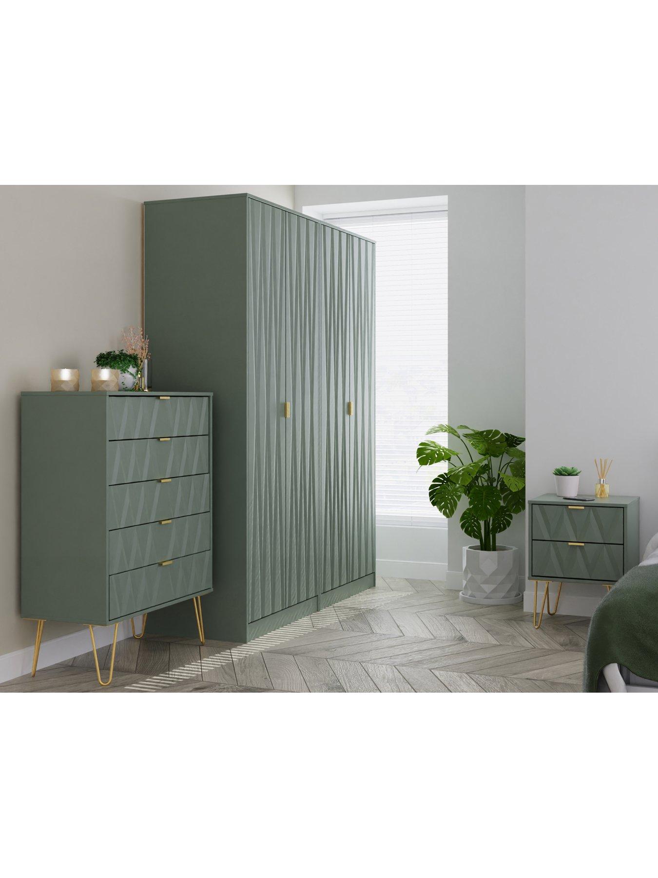 SWIFT Versailles Part Assembled 4 Piece Package - 4 Door Wardrobe, 5 Drawer Chest and 2 Bedside Chests - FSC® Certified