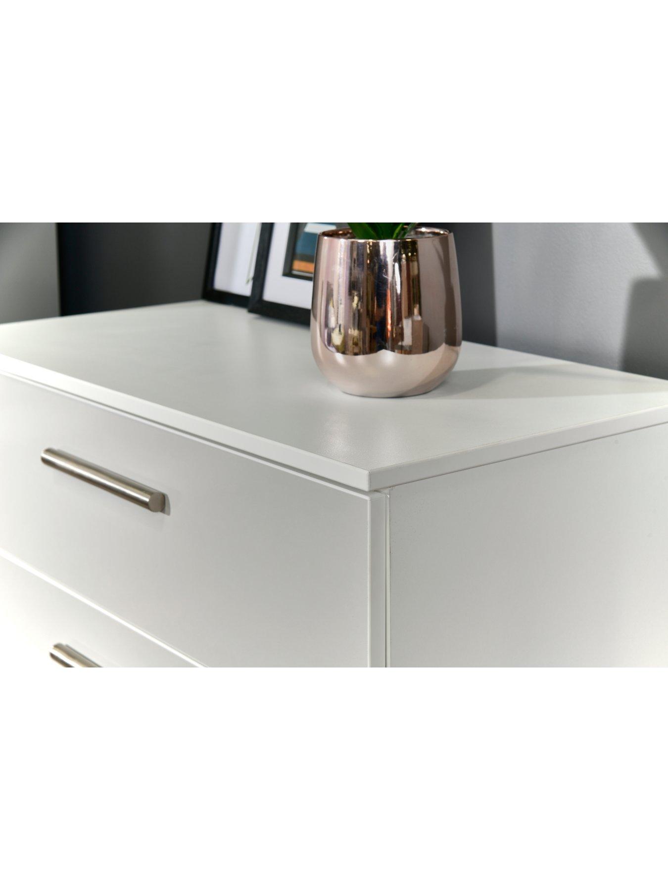 Image 4 of 8 of SWIFT Montreal&nbsp;Ready Assembled 5 Drawer Chest&nbsp;- FSC&reg; Certified