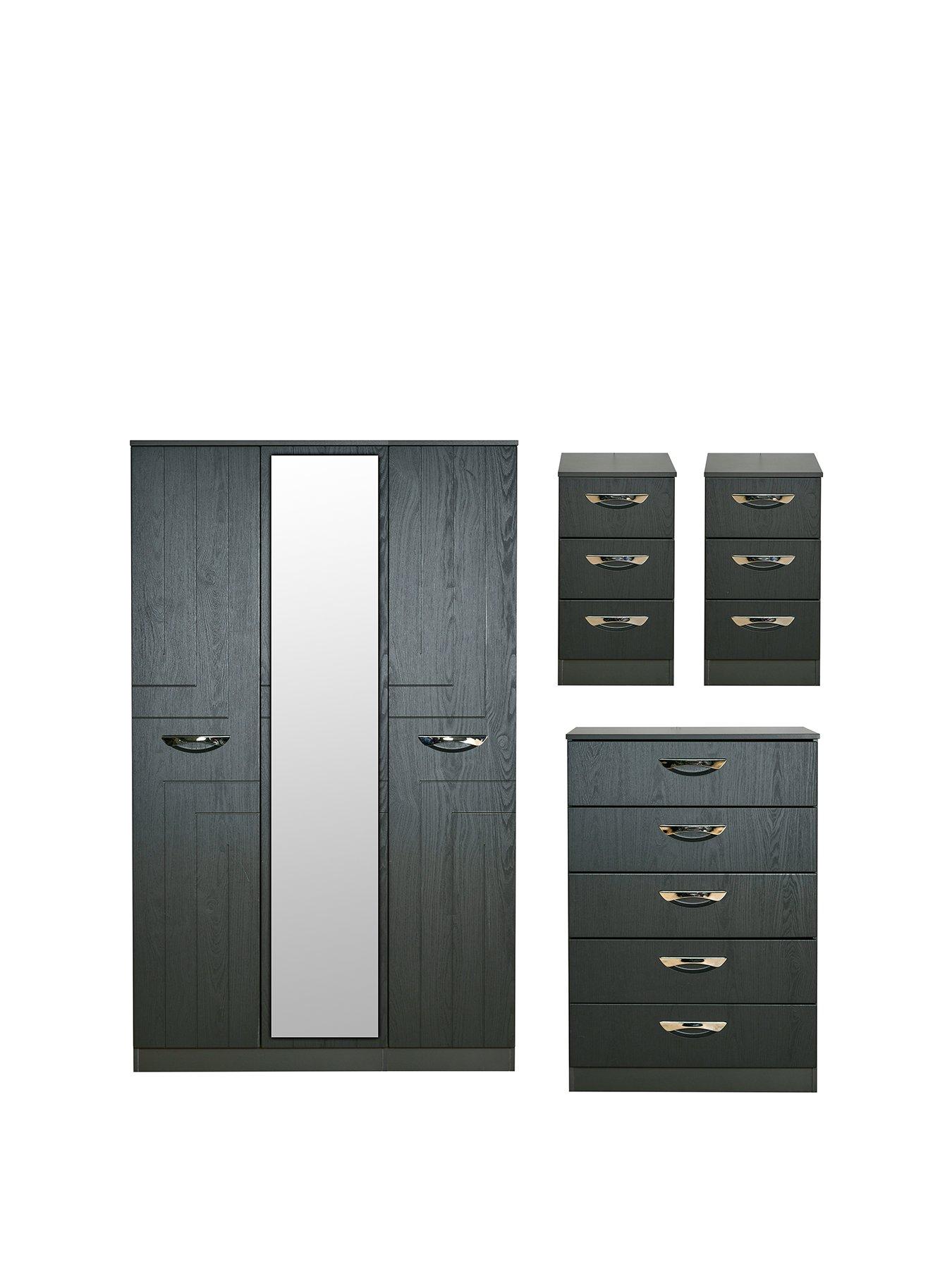 Swift Canterbury 4 Piece Ready Assembled Package 3 Door Wardrobe