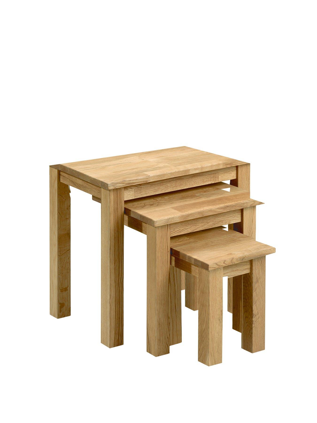 Coxmoor Nest Of 3 Tables - Oak