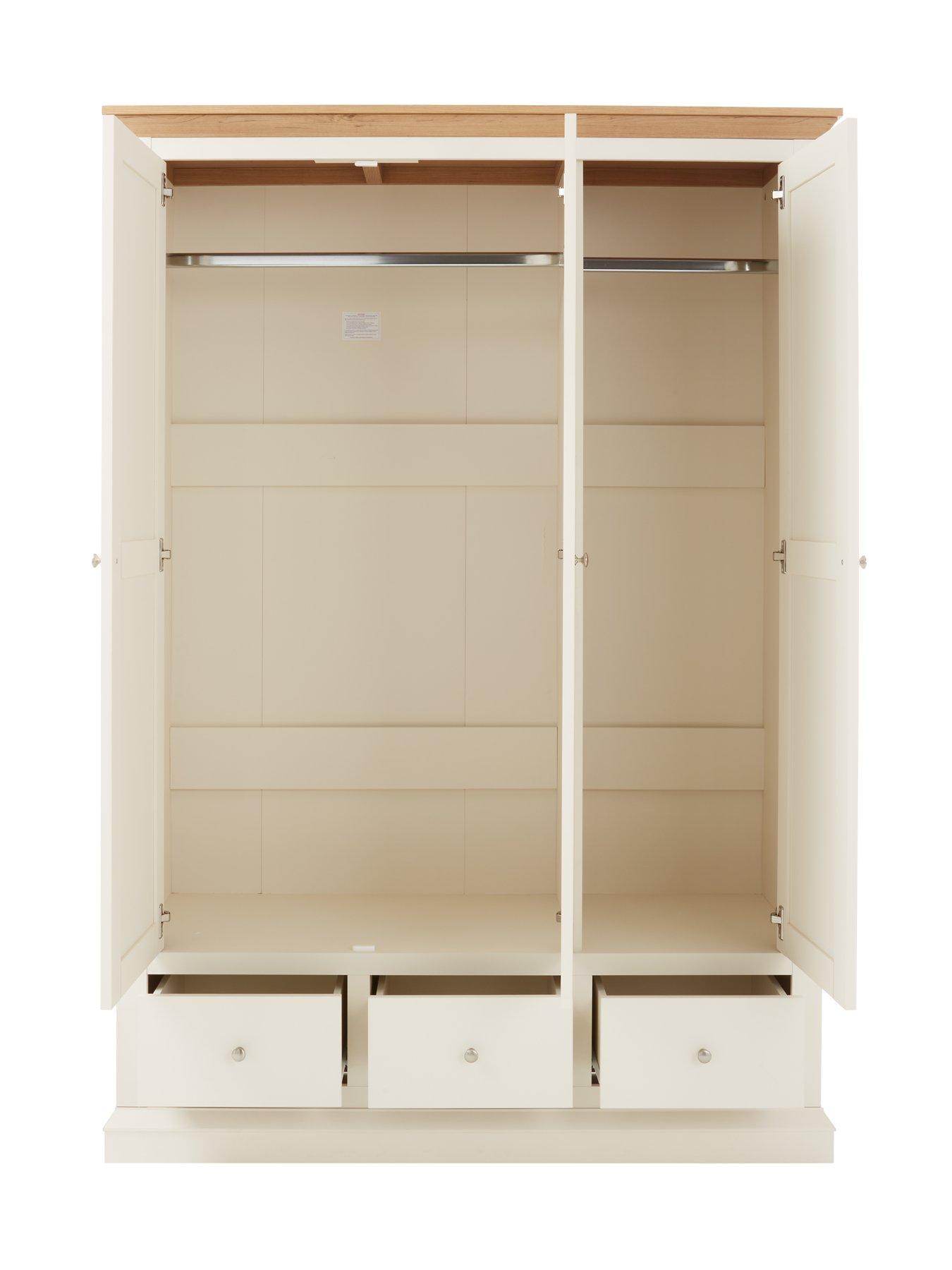 3 door wardrobe very discount