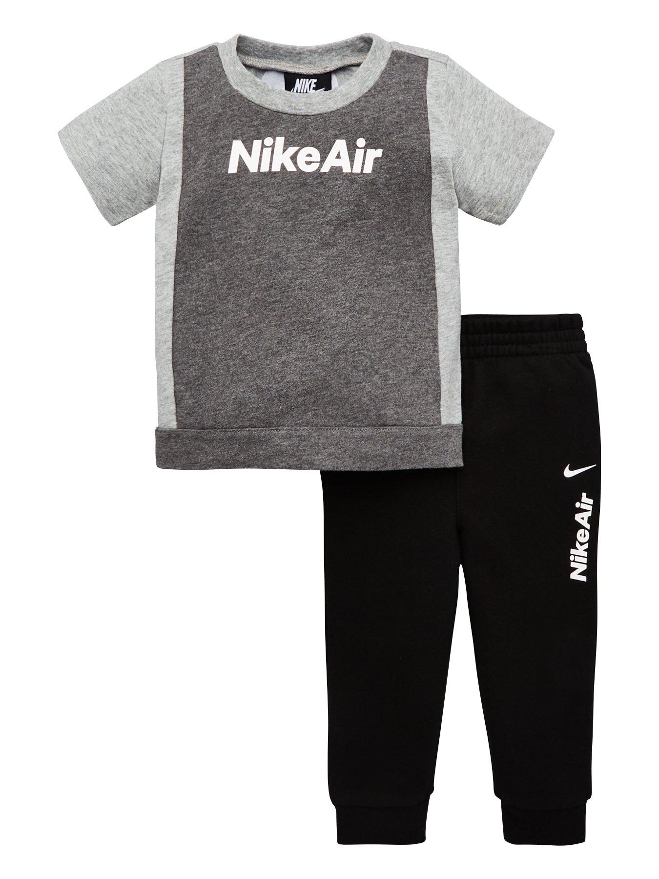 nike t shirt 12-18 months nike t shirt 12-18 months