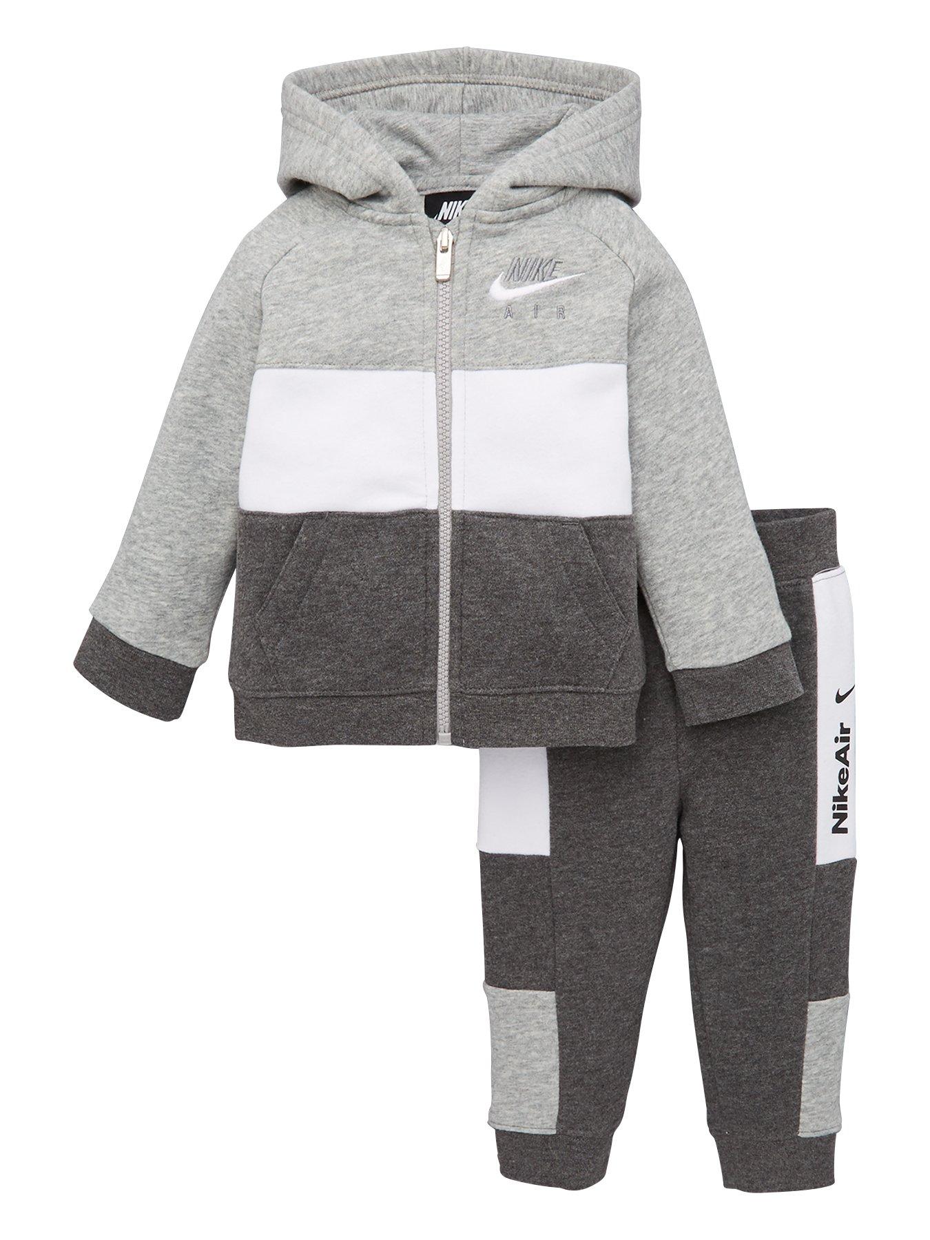 nike jogging suit for infants