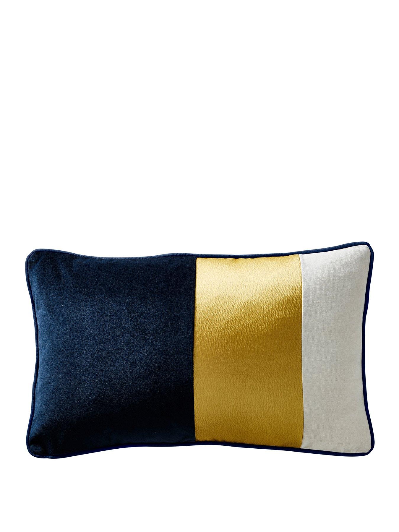 Karen Millen Colour Block Boudoir Cushion review